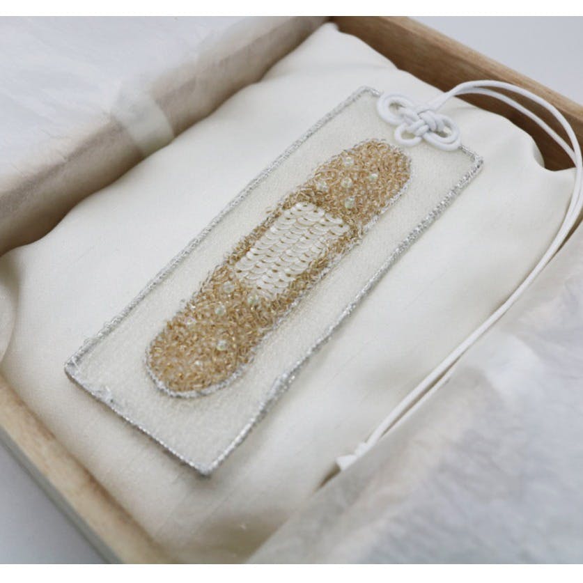 AMULET form of pray《bansōkō》