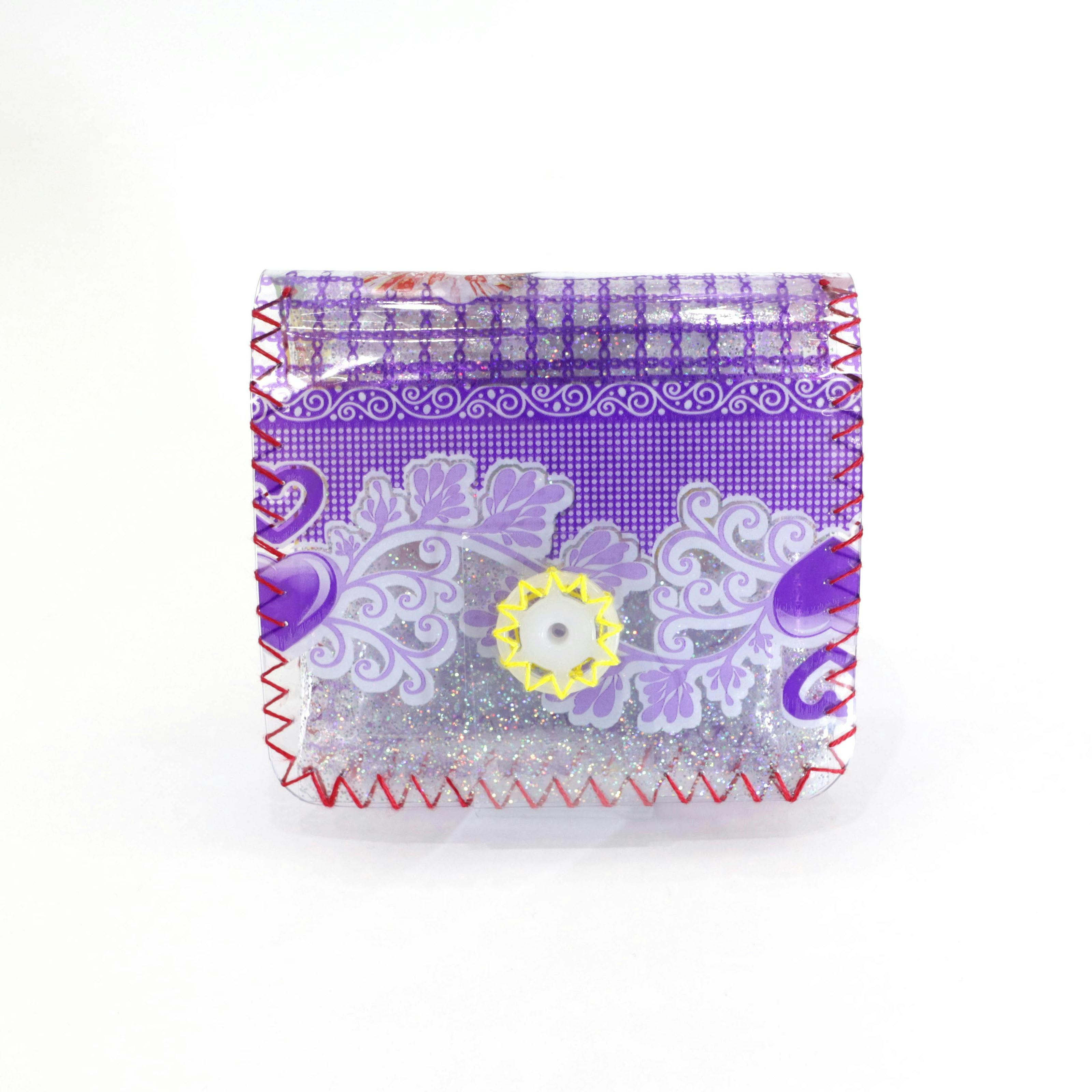 透明ウォレット