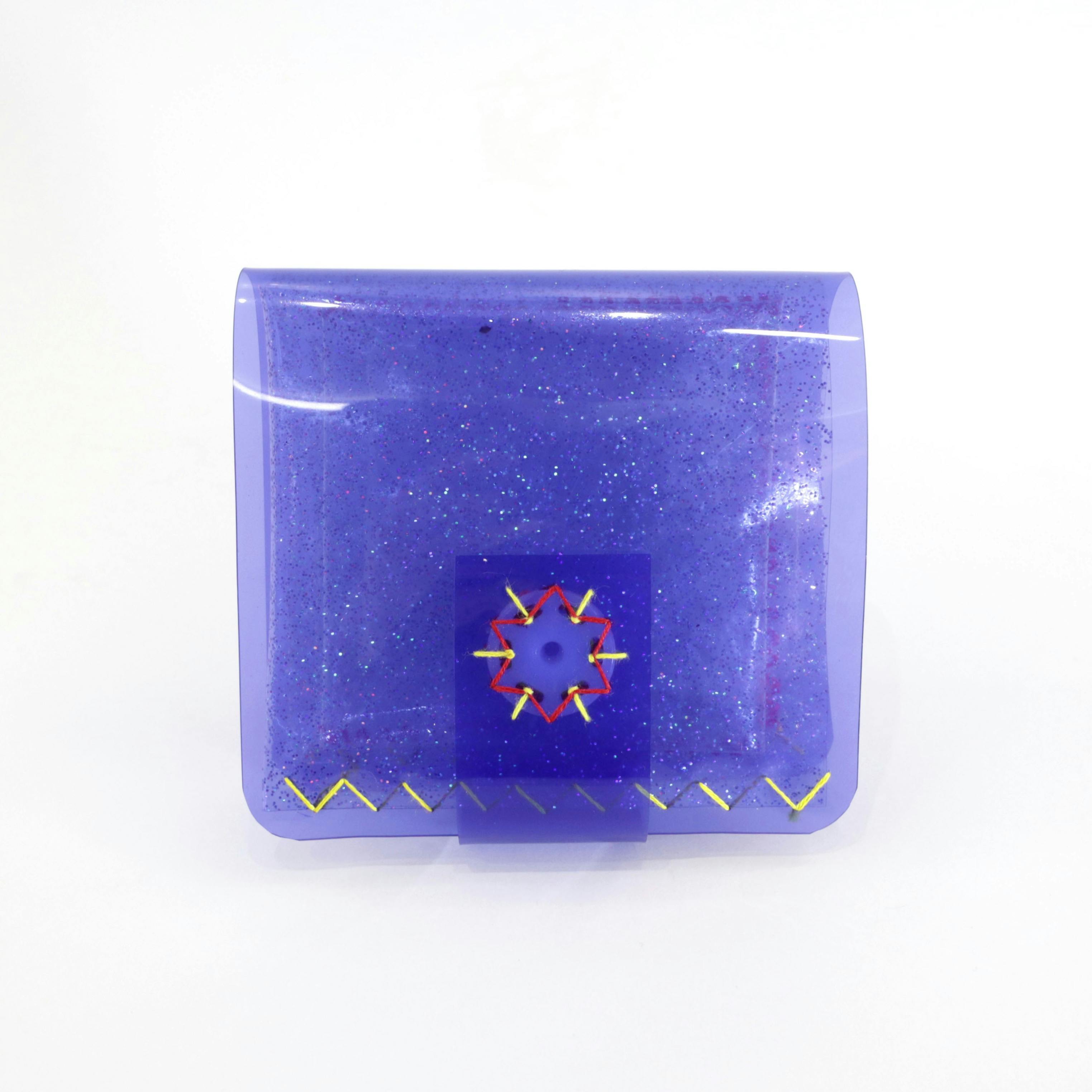 透明ウォレット