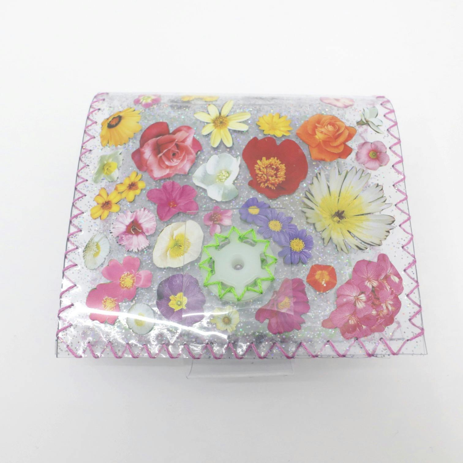 透明ウォレット