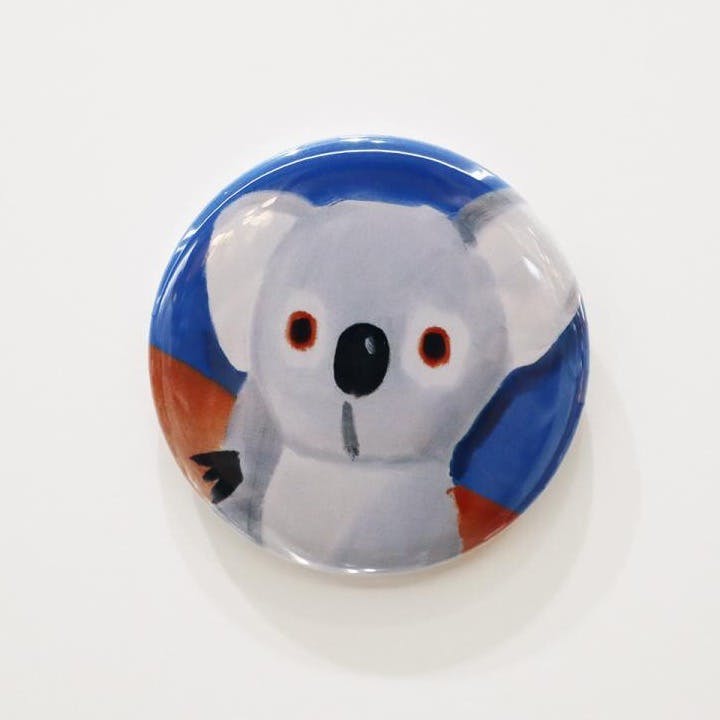 「MARCH」缶バッジ ブルー