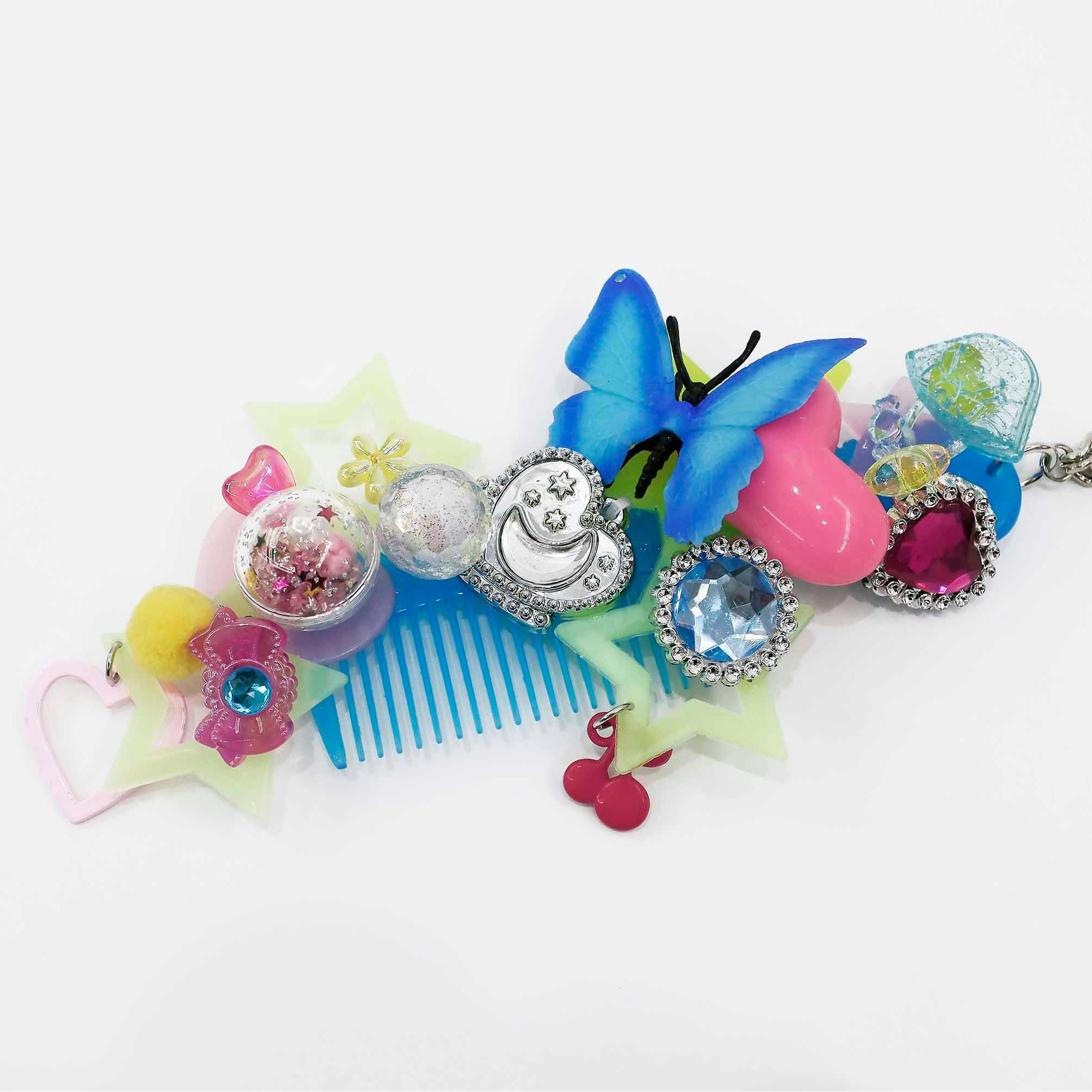 デコ・コームのネックレス