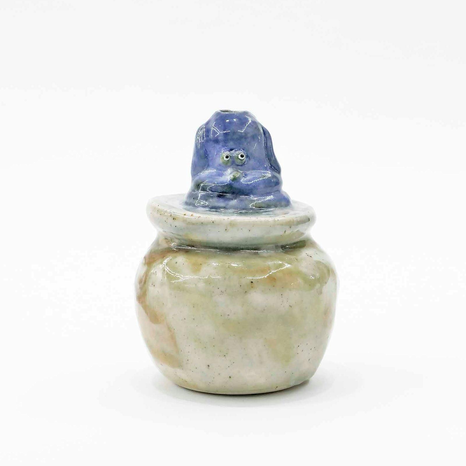 風呂に入る動物のフラワーベース