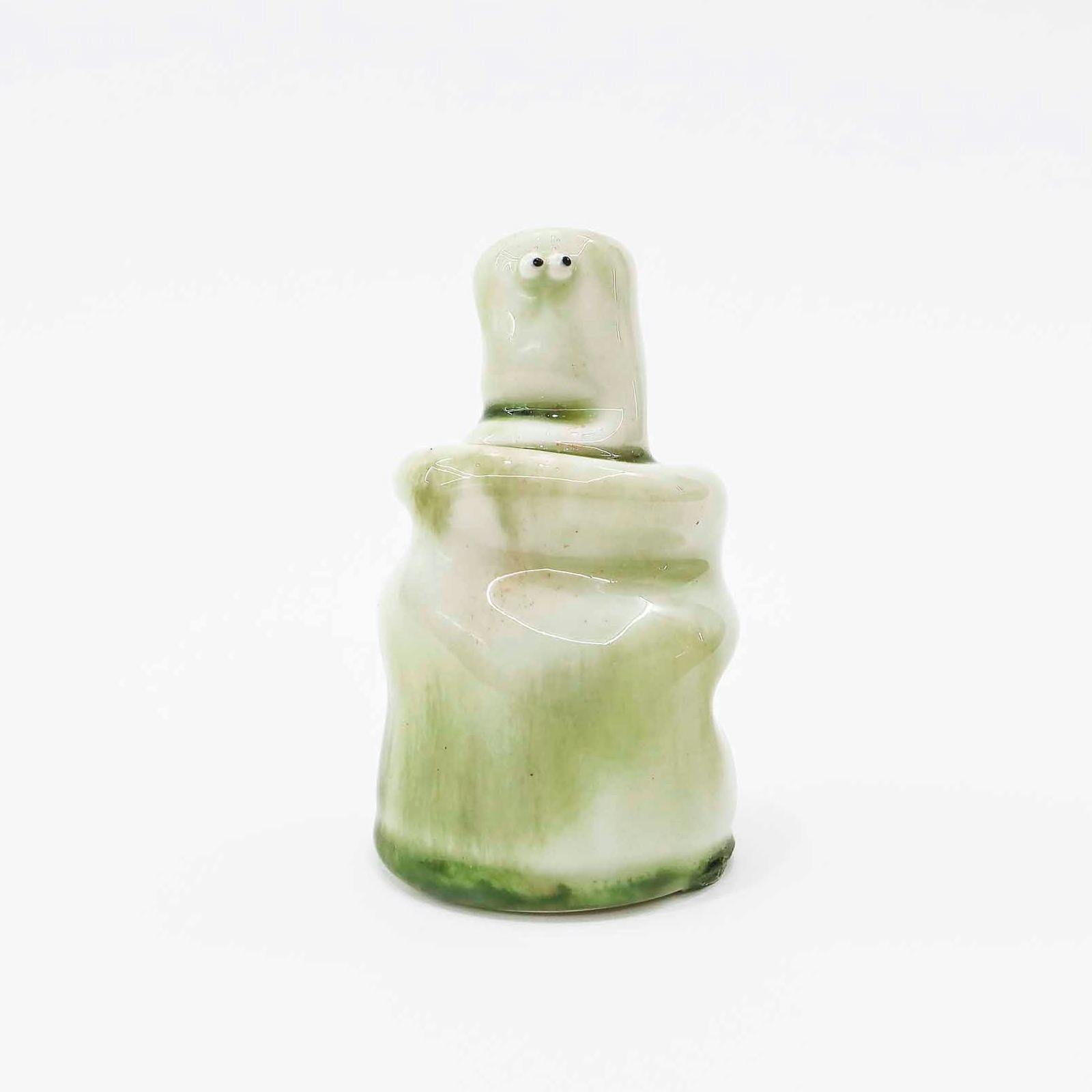 生きものくんのフラワーベース