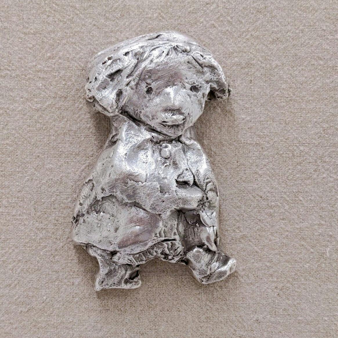 ブローチ いってきます