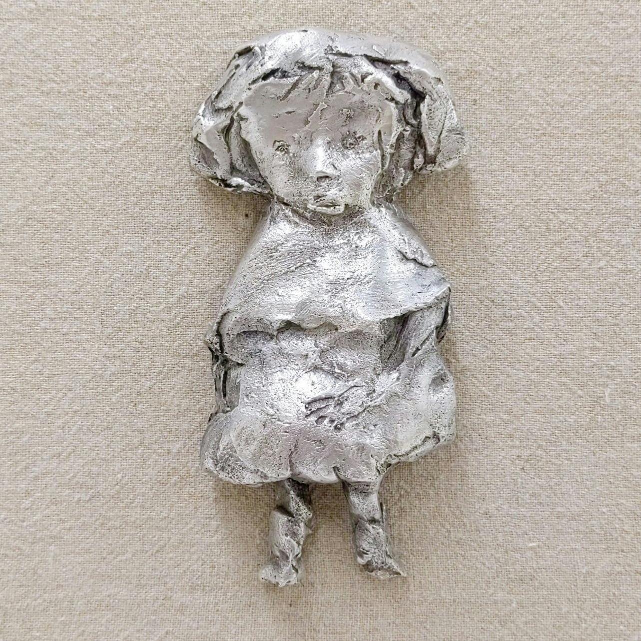 ブローチ マリー