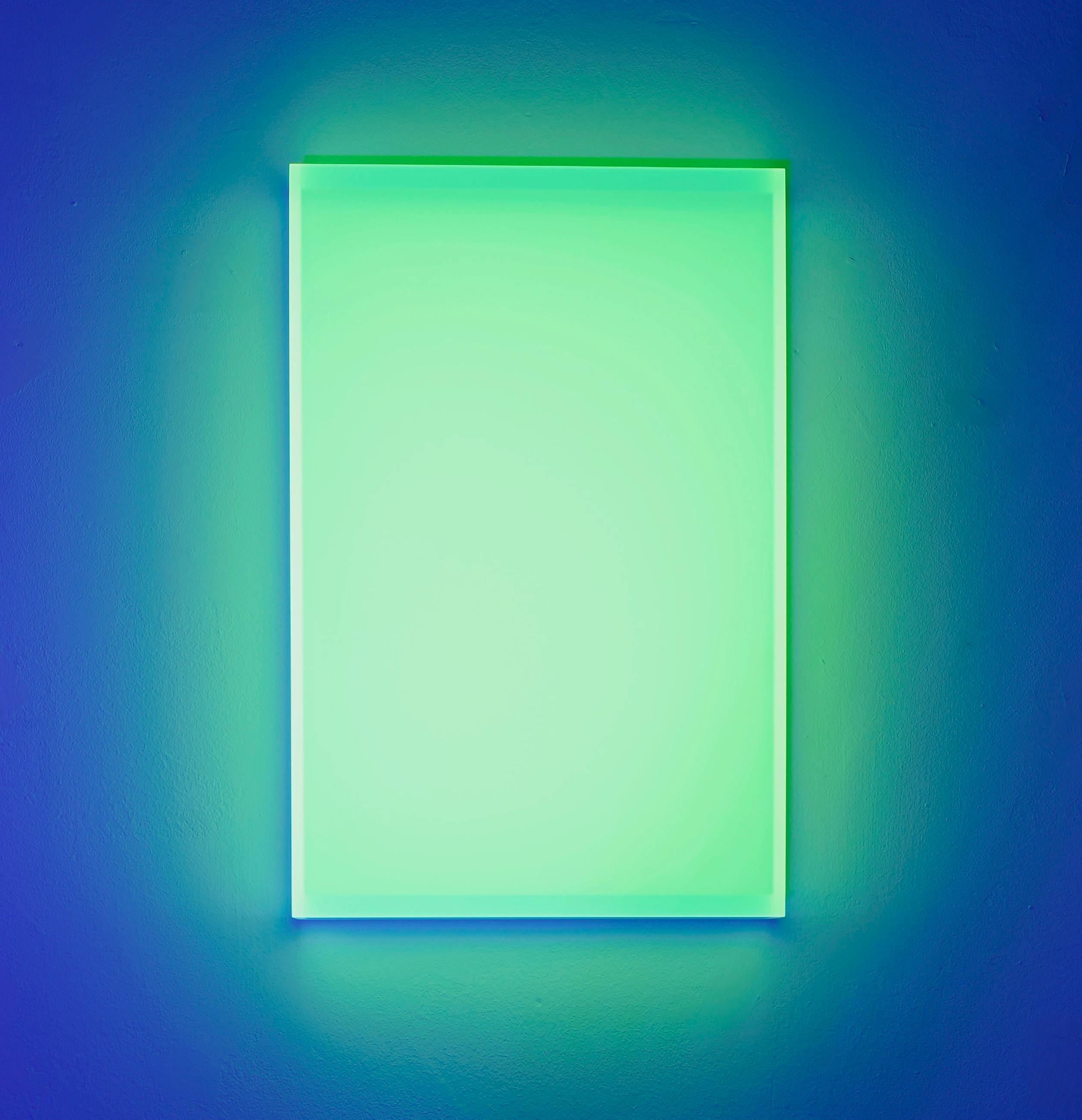 Regine Schumann, Colormirror Satin Green Glowing After Los Angeles