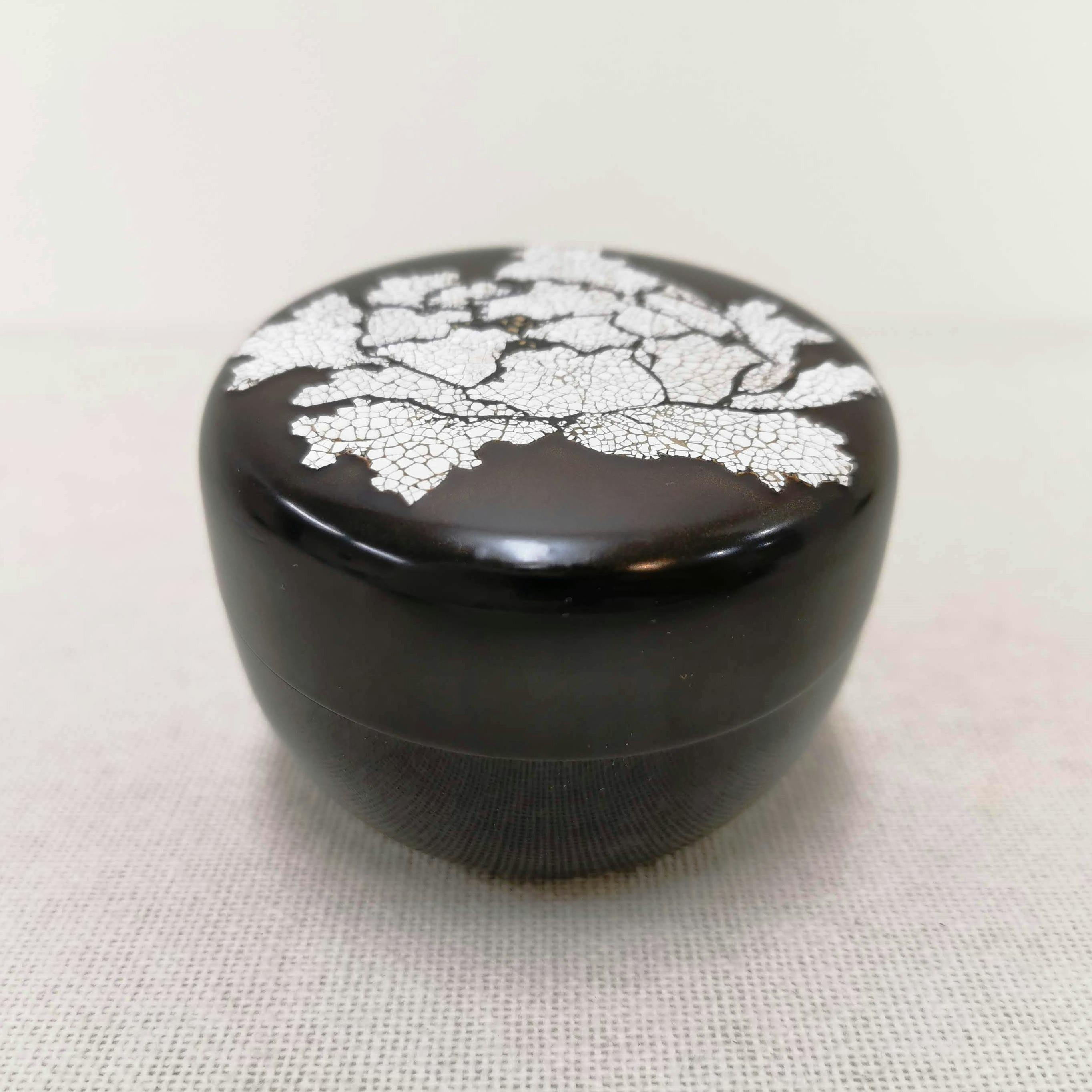 富貴草蒔絵平棗