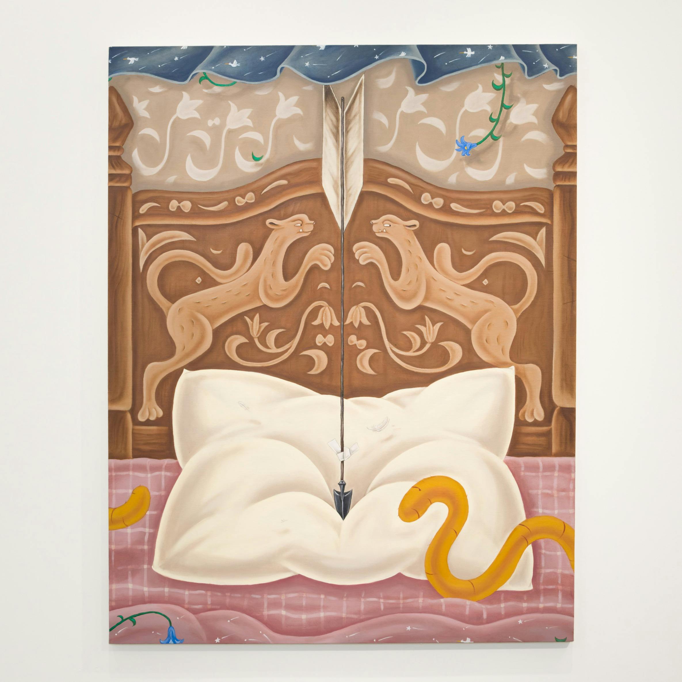 Arrow in the bed room