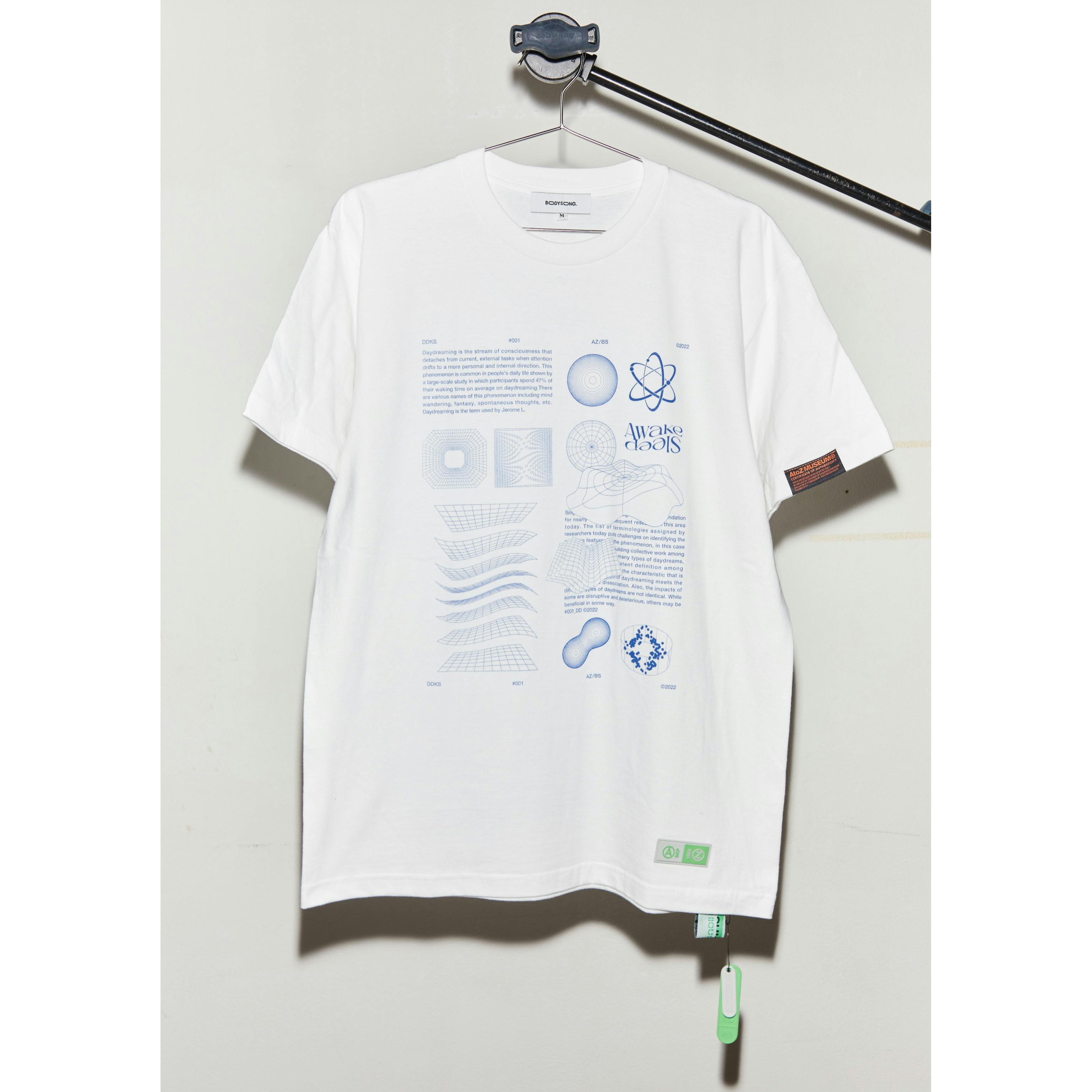 Koji Shiouchi x AtoZ MUSEUM® x BODYSONG.：Particle-T_KSxBS./WHITE_BLUE(AZ13-T04)【Lサイズ】