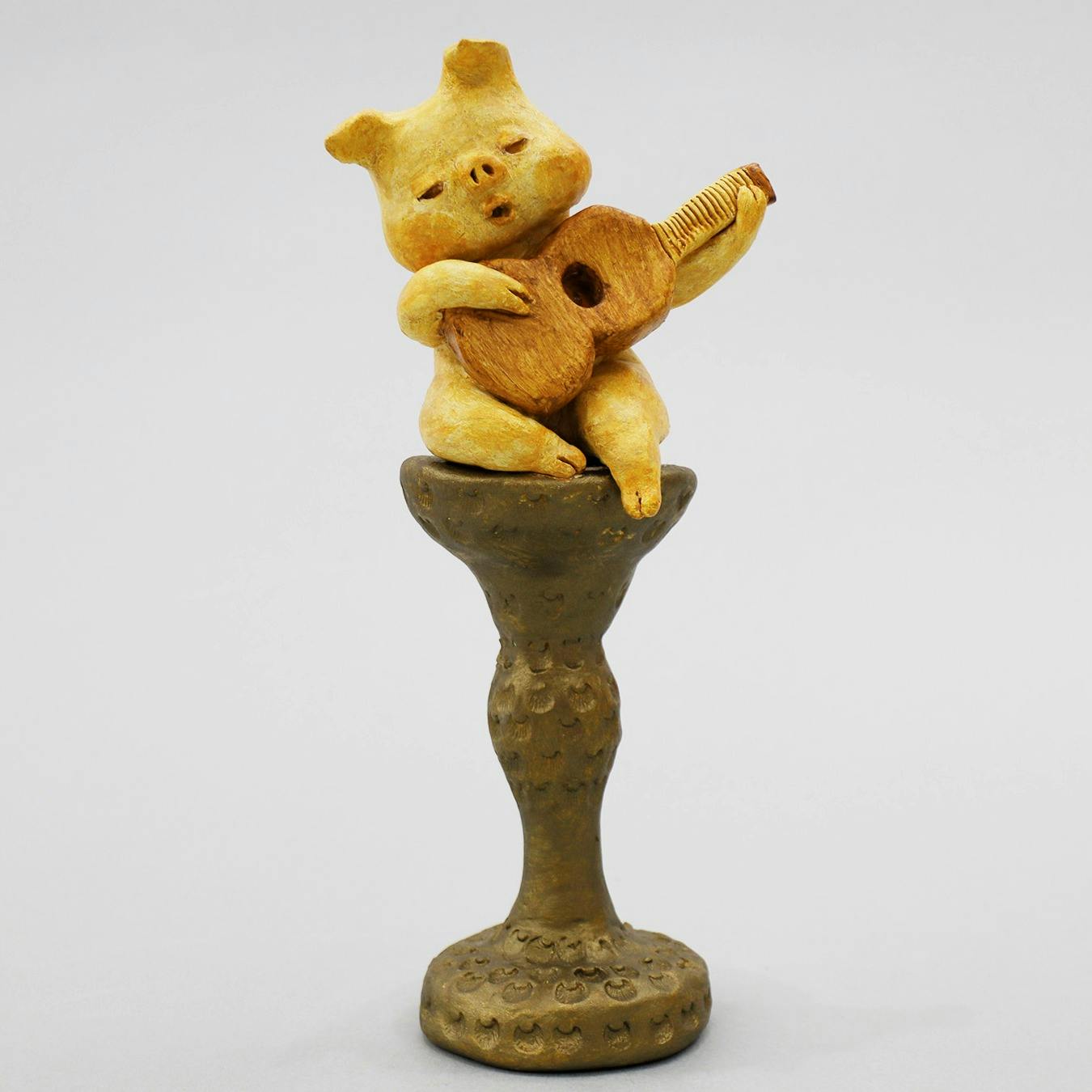 ギター弾きのブタ