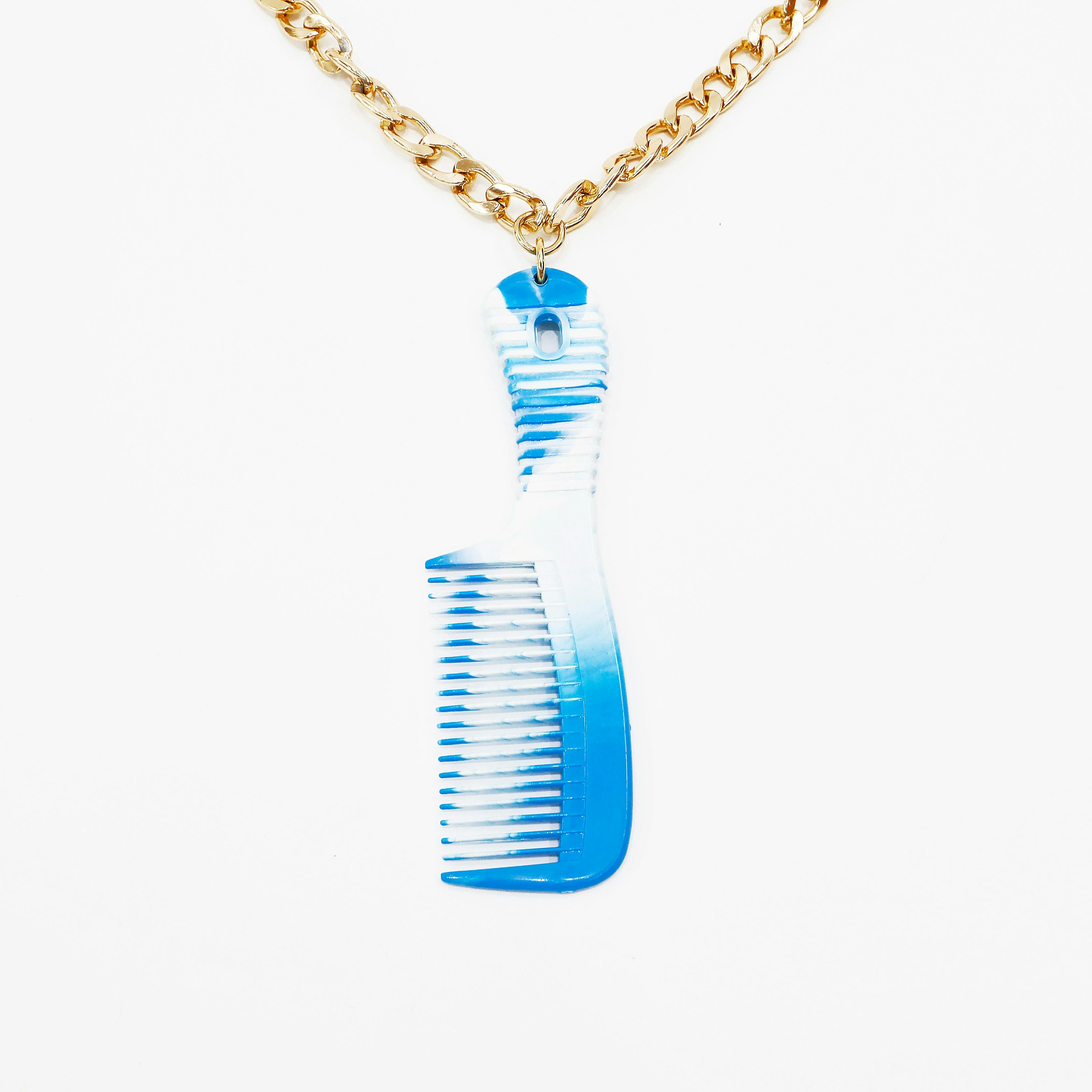 コームのネックレス