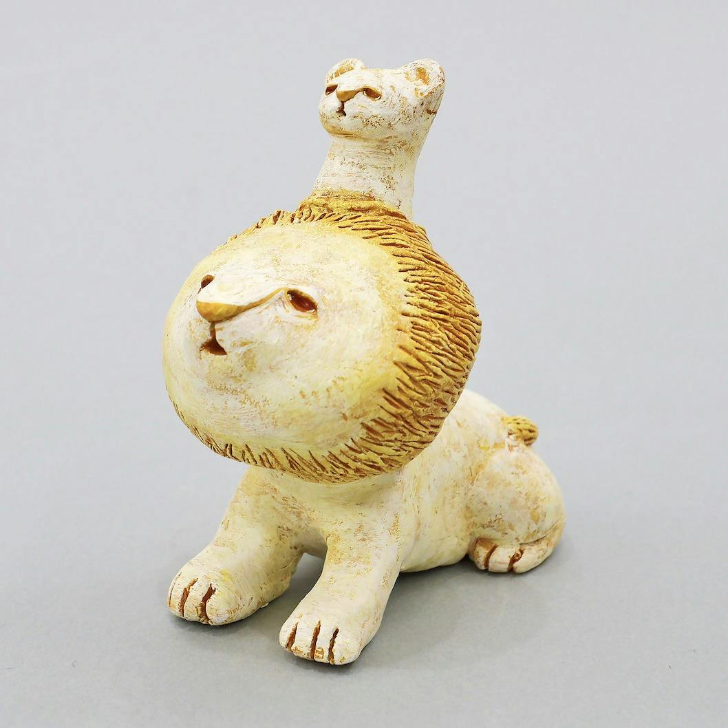 手のりライオンの親子