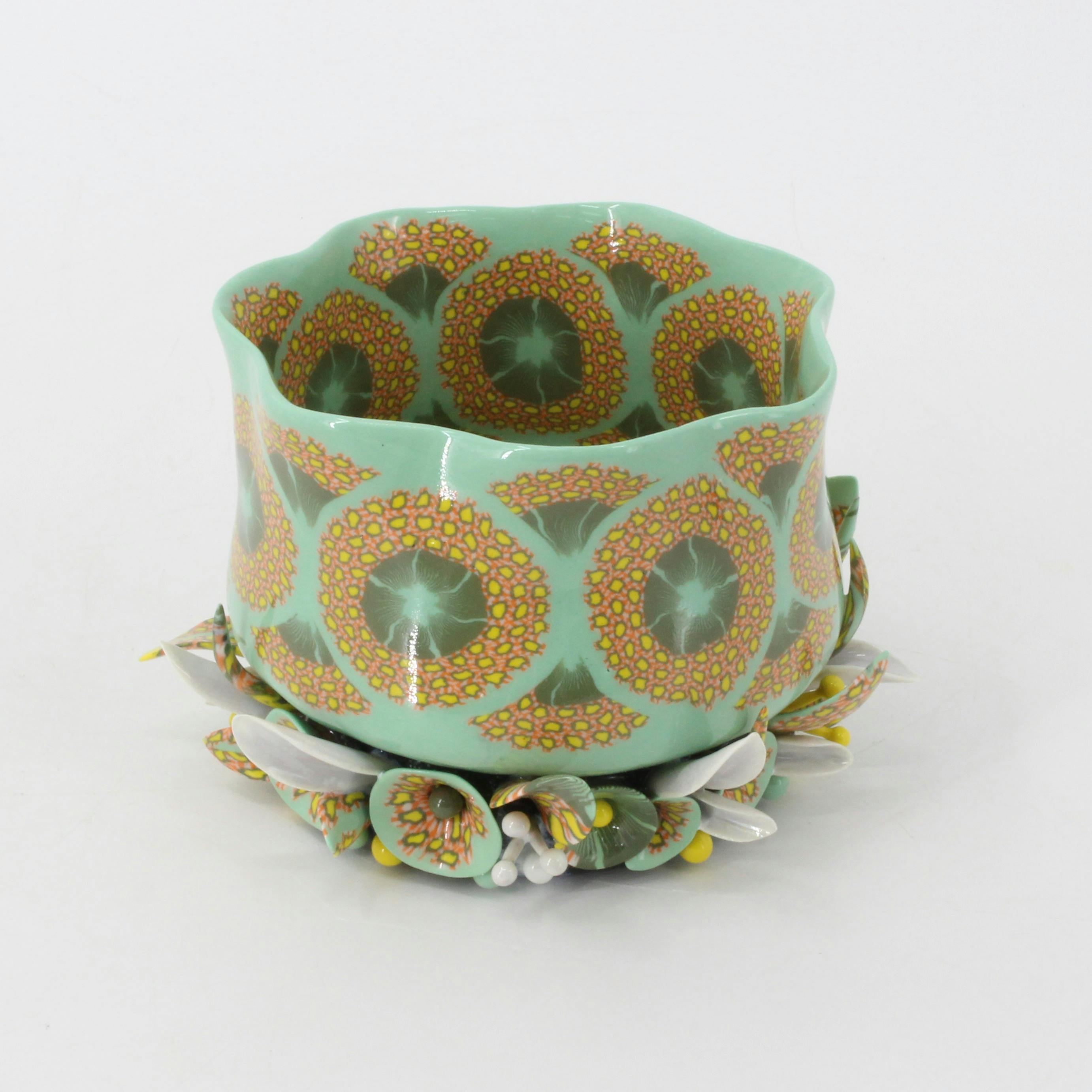 満開茶碗  [Garden of Colors tea ceremony bowl]