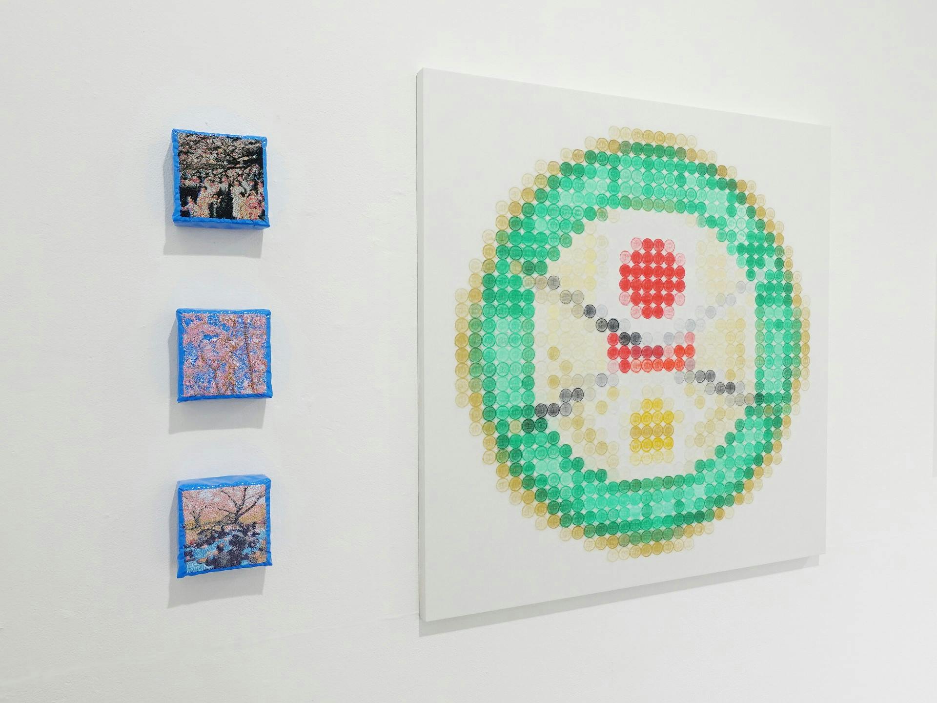 中央左の作品になります。