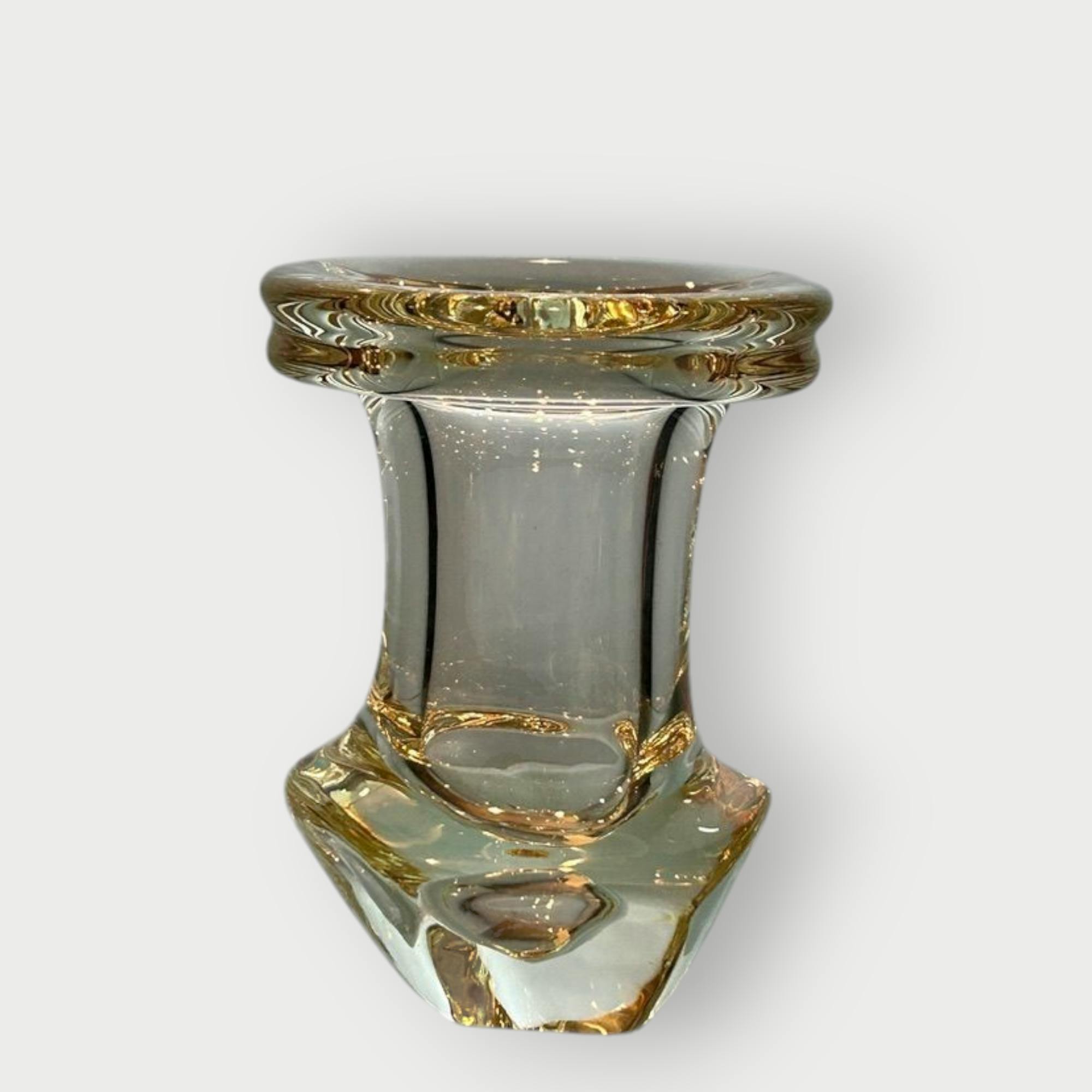 白瑠璃ガラス HAKURURI Polyhedron Vessel