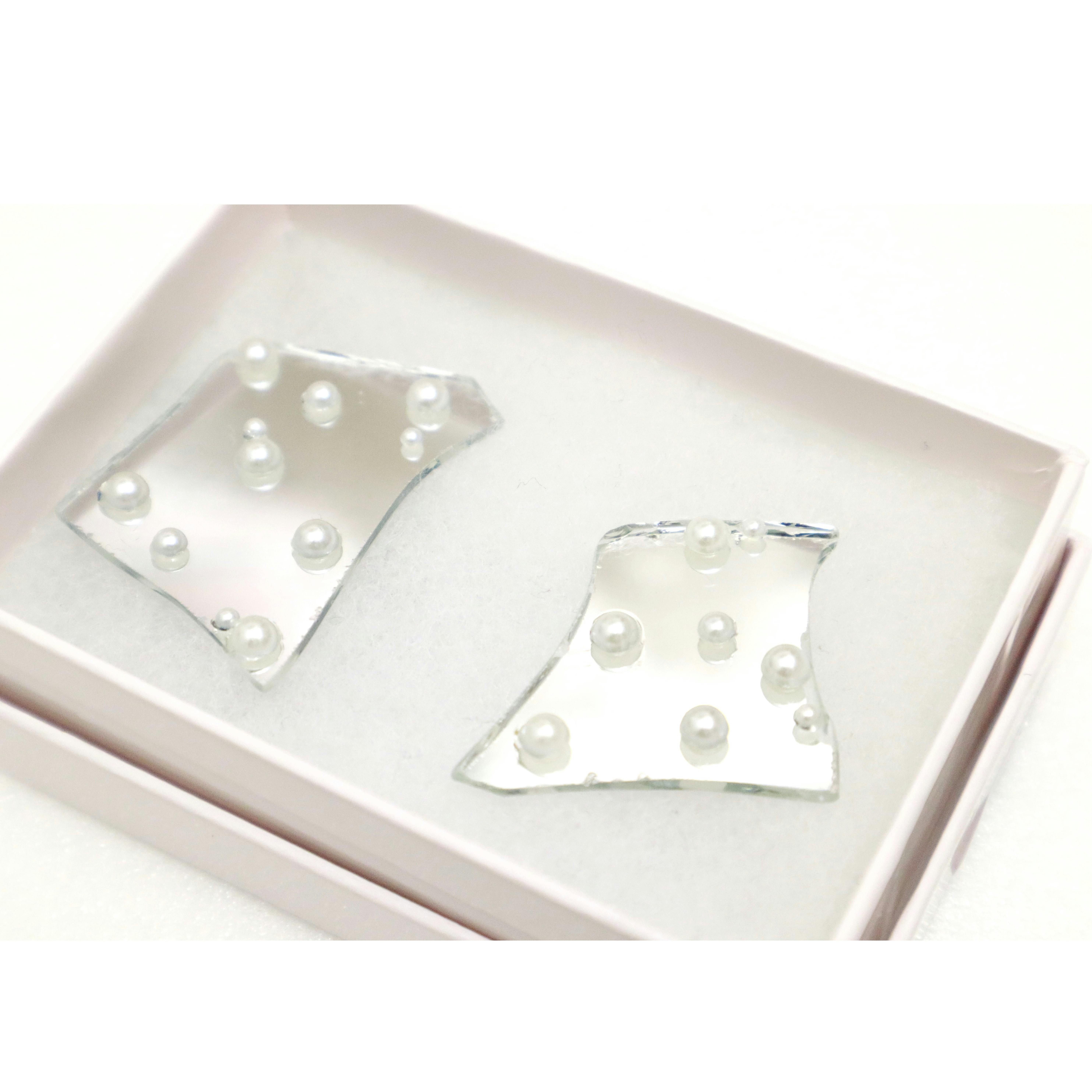 Chihiro Baba Dot Mirror ピアス大 10339