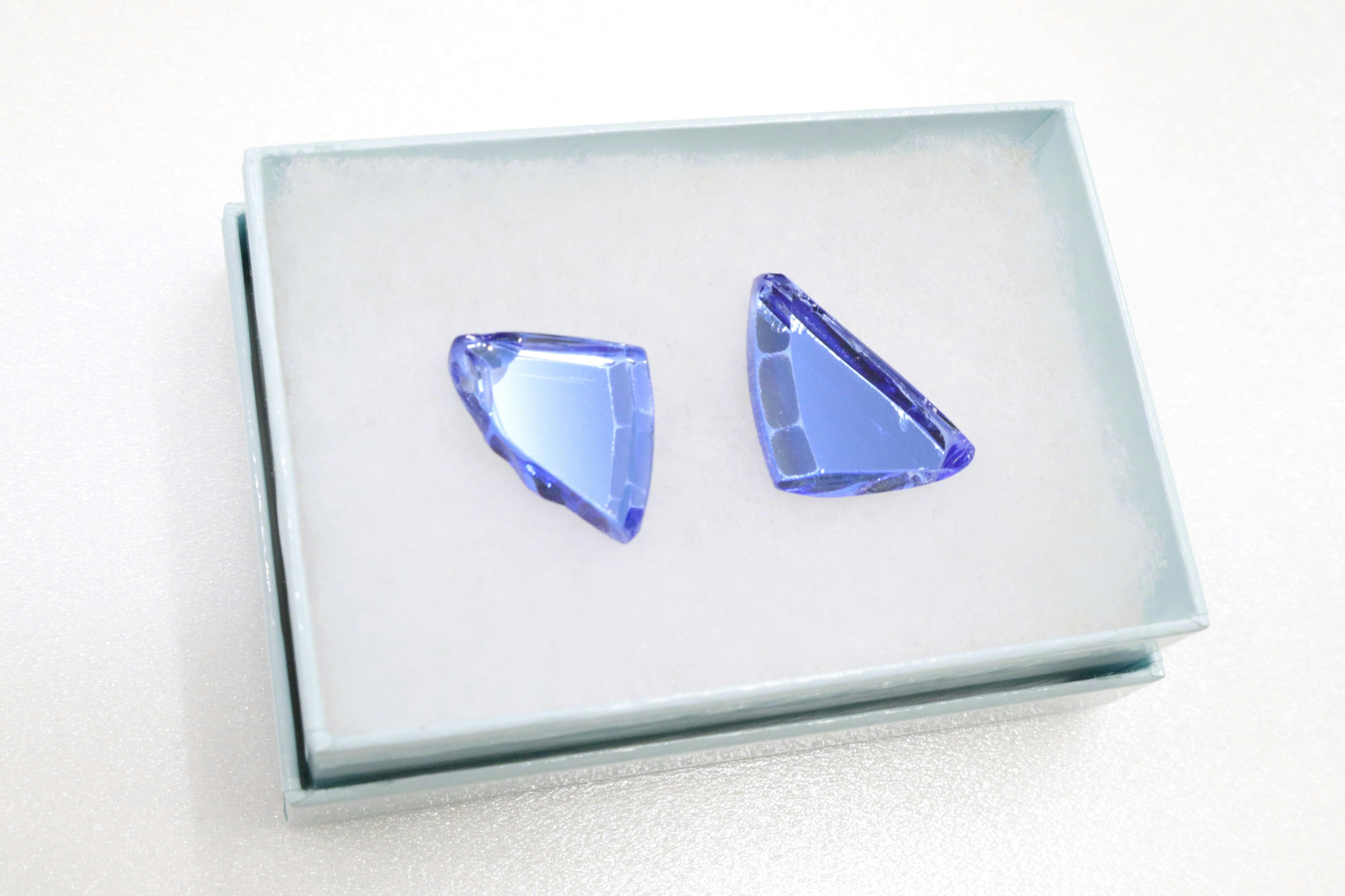 ブルーピアス　10324
