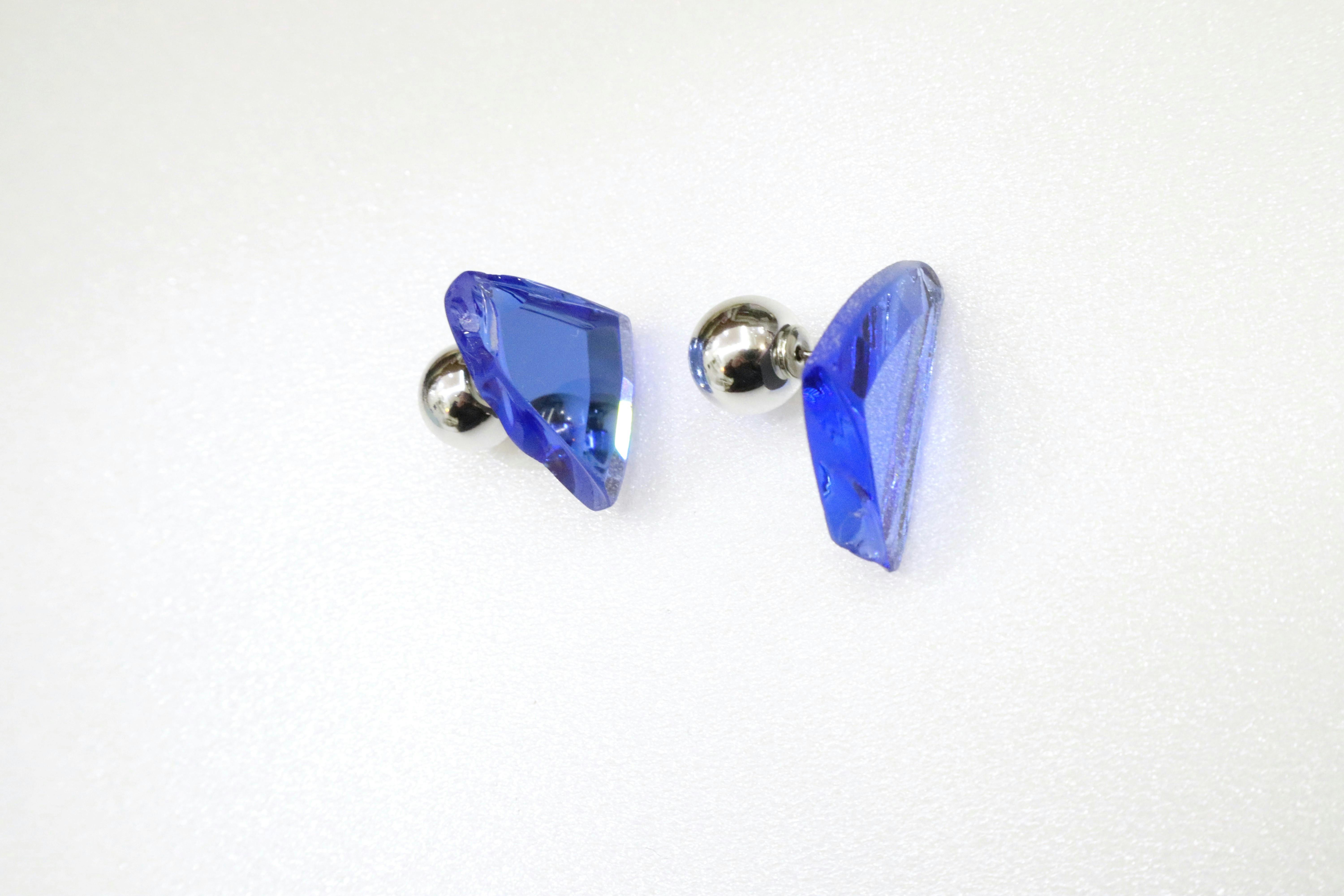 ブルーピアス　10324