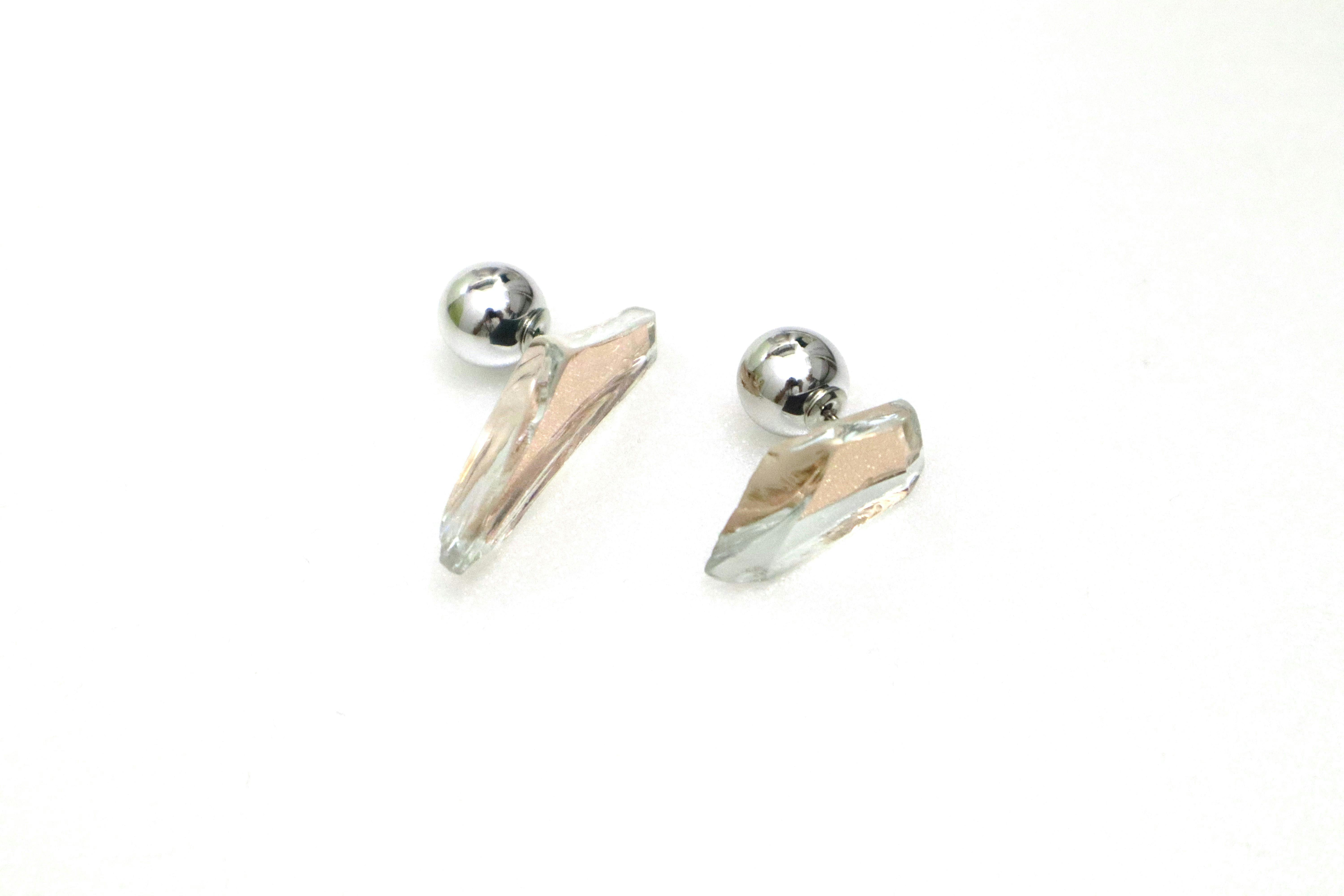 ピンクピアス　10334