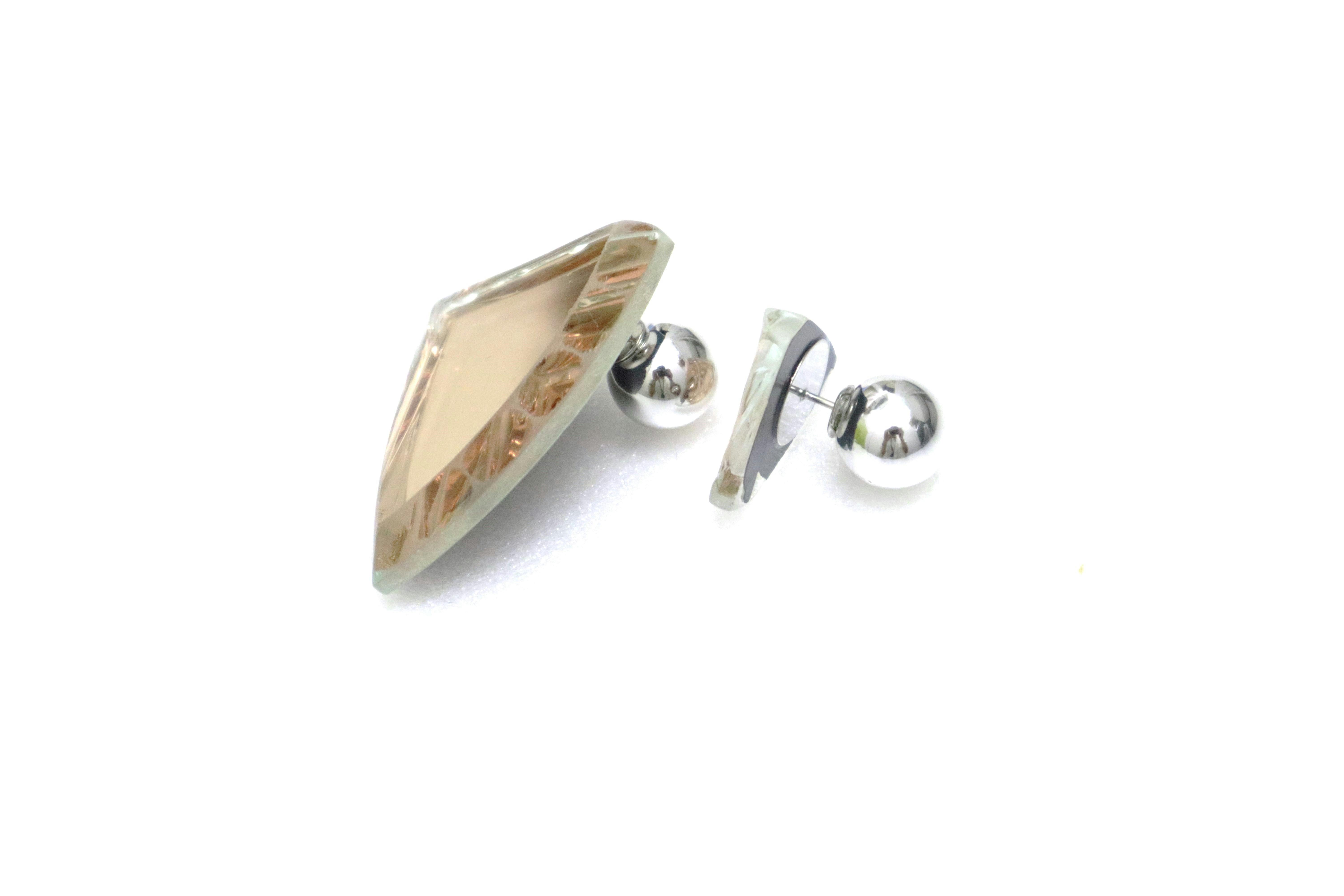 ピンクピアス　10331