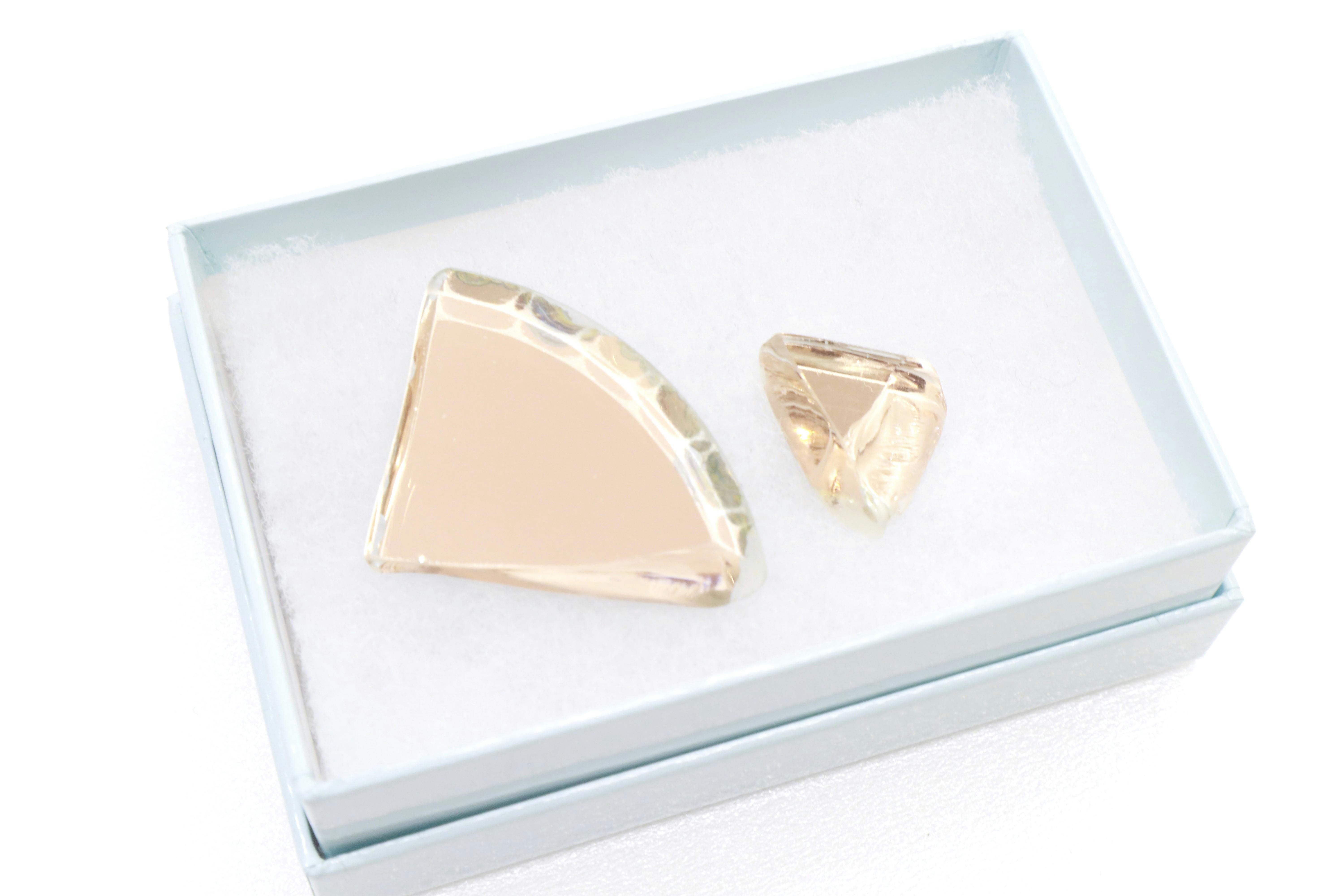 ピンクピアス　10331