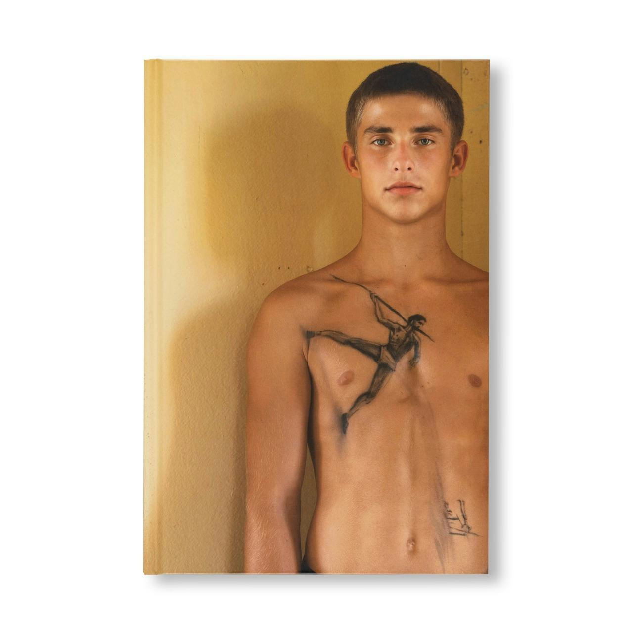 EXERCISE AT HOME [SECOND EDITION]