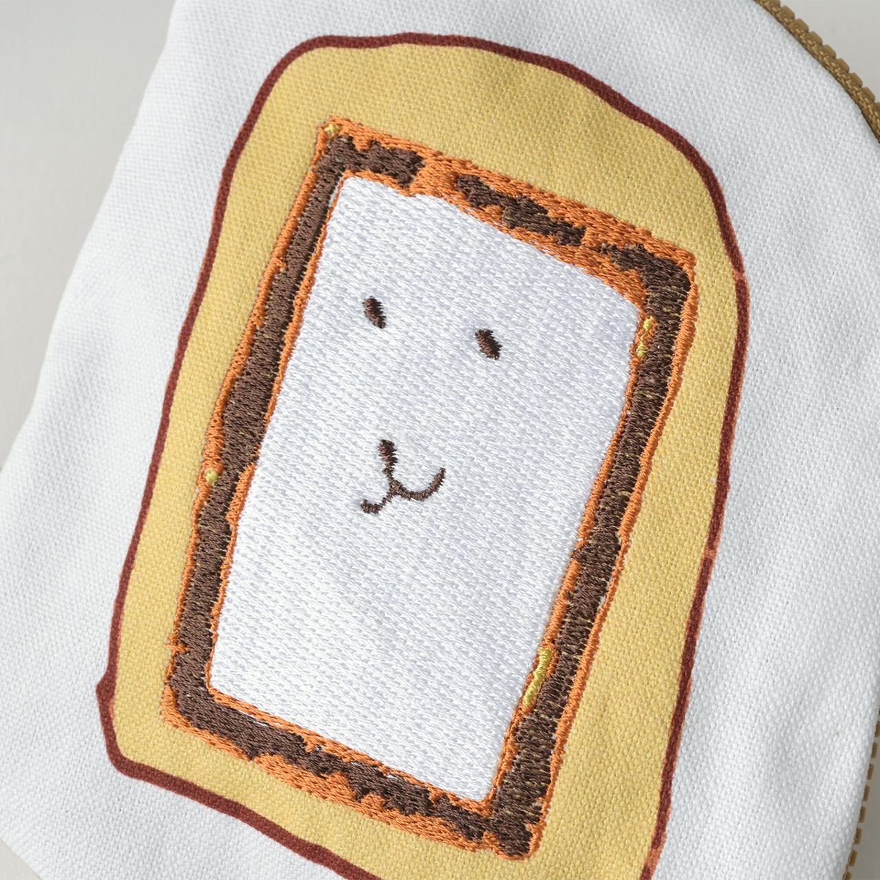 【刺繍】デザインにあわせた刺繍が ワンポイント。