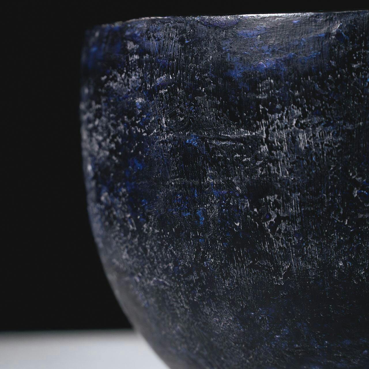 森田 智仁 青いエプロンの女性と朝の習慣