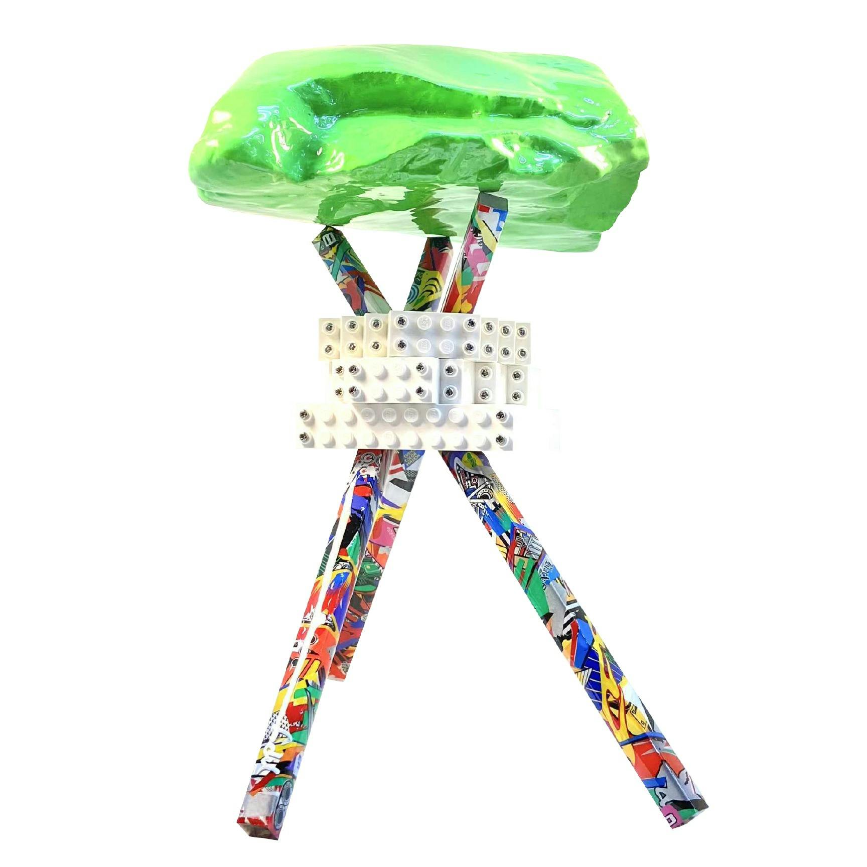 “IKEZU” Play in Support of the Unseen LIGHT GREEN