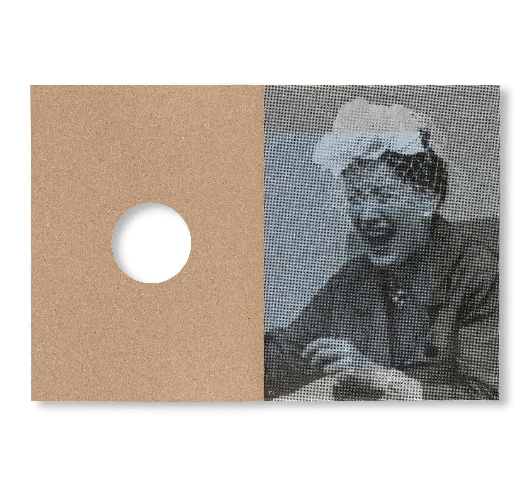 KEEP SMILING! – THE PRINTED UNIVERSE OF PONTUS HULTEN [ENGLISH EDITION]