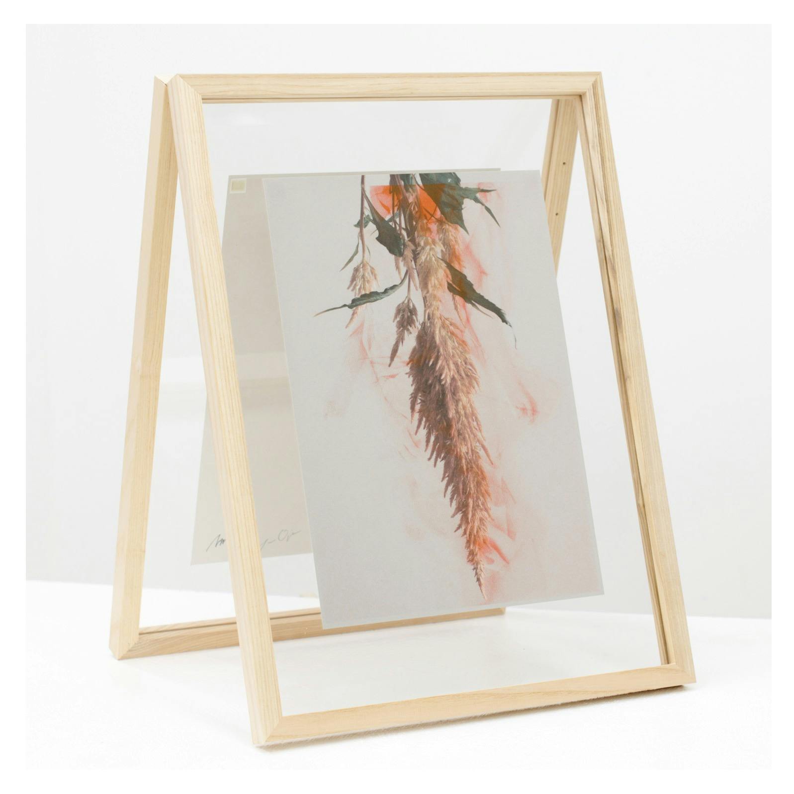 Approaches to a Figure ph+d-031125_3  (Photo by Nam grafik)