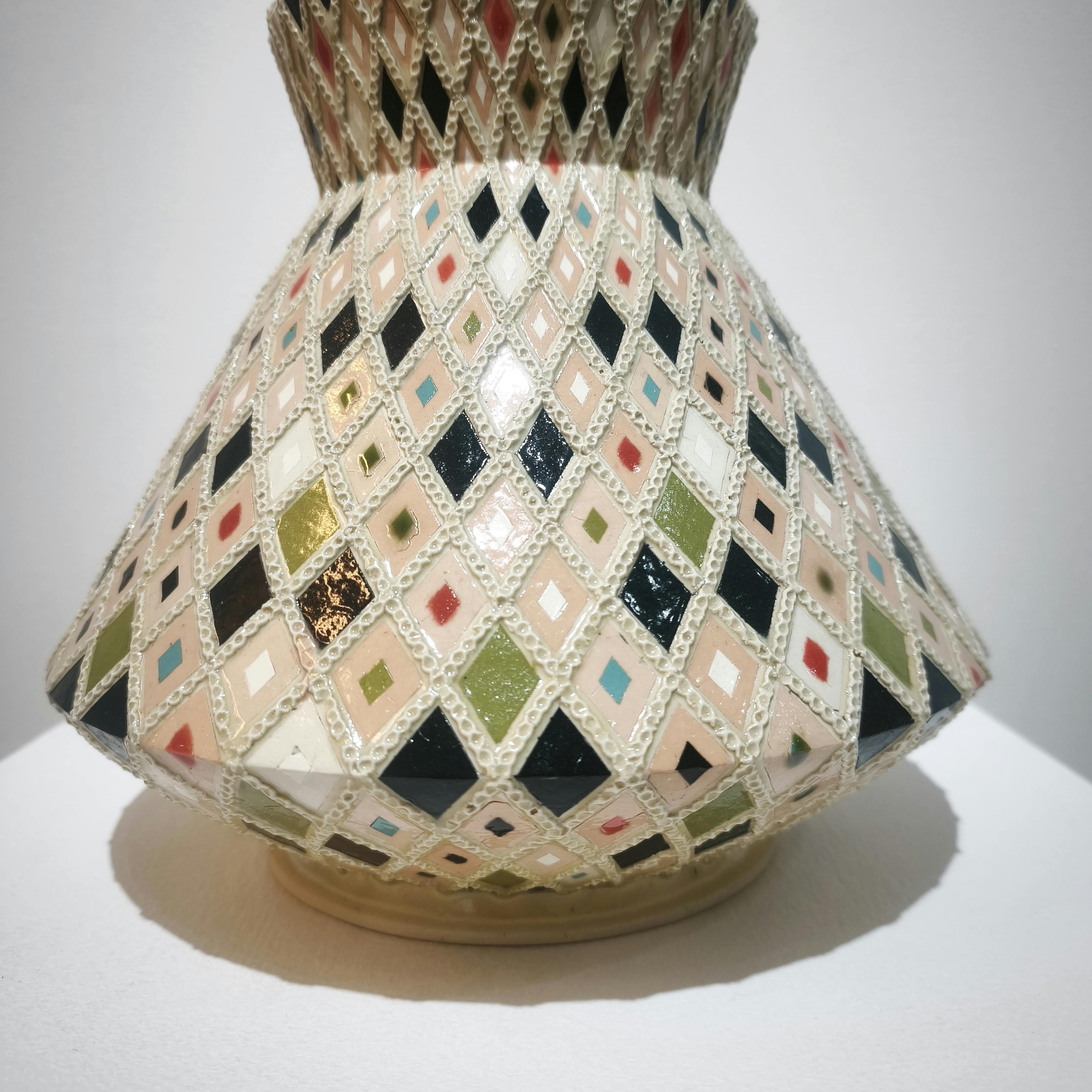 象嵌彩色縄目ハイ釉壺