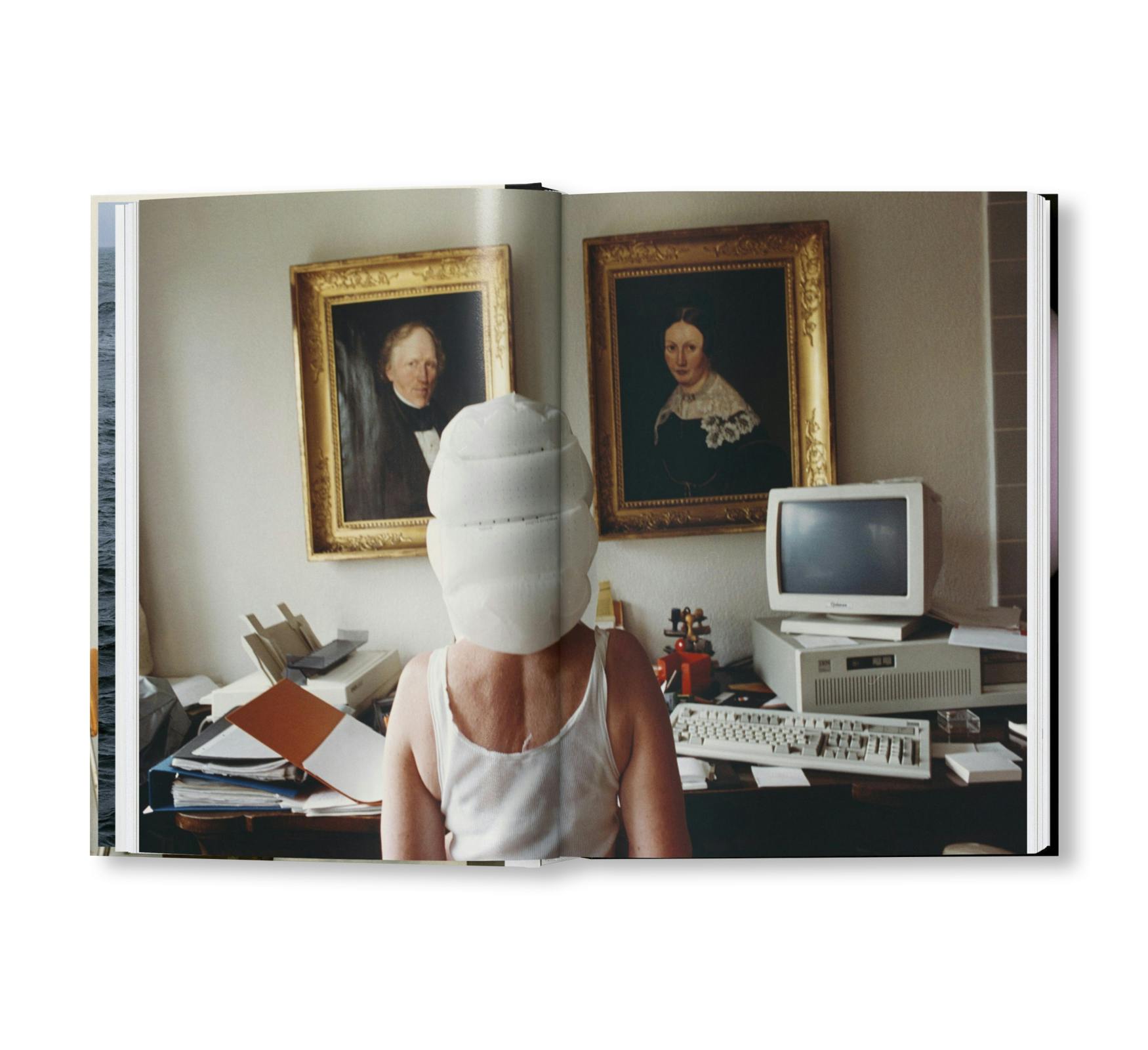 [予約受付中] WOLFGANG TILLMANS FOUR BOOKS [ENGLISH / 45TH EDITION]