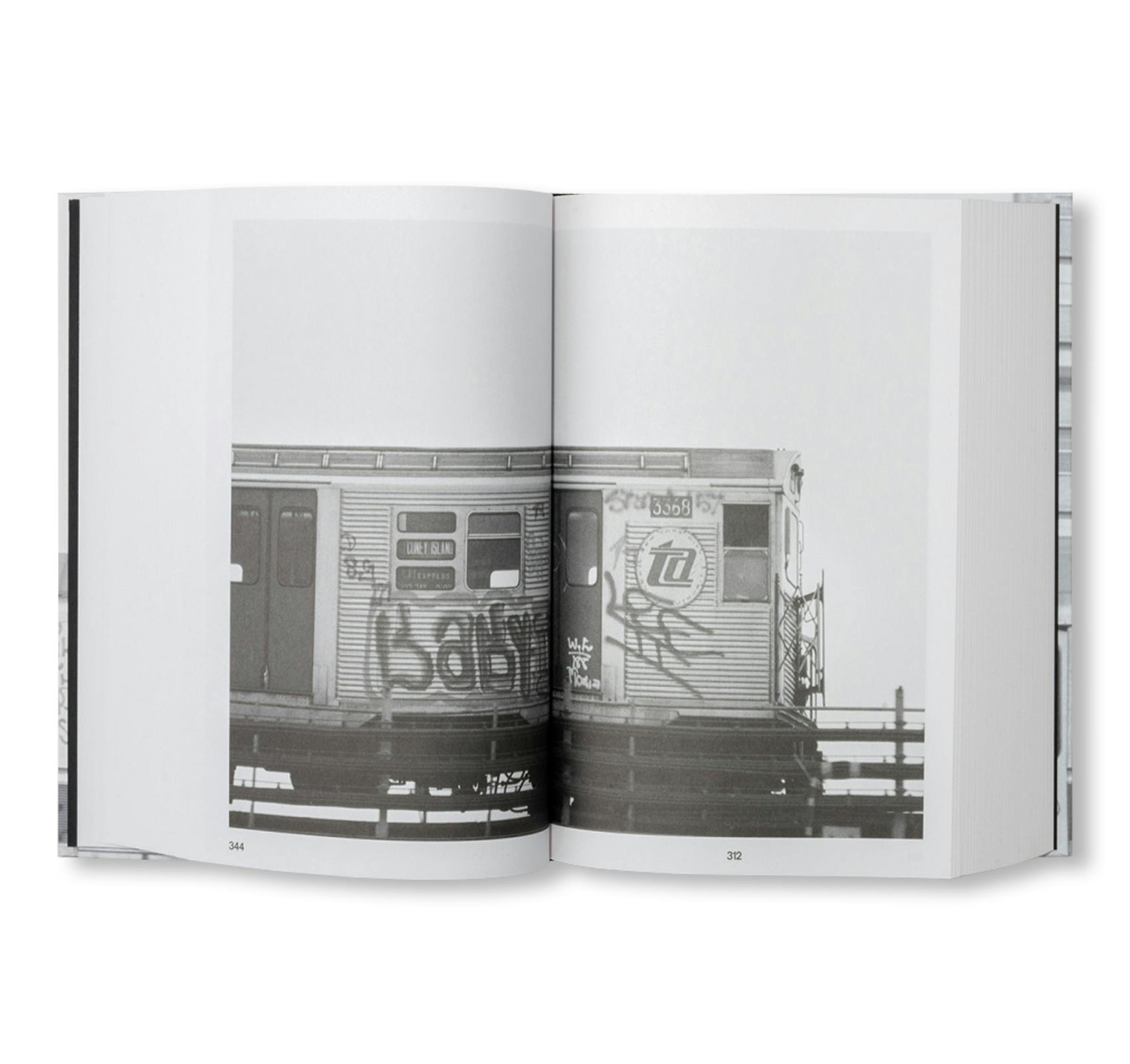 [予約受付中] PASSING THROUGH MOVING IN AND GETTING AWAY WITH IT: GORDON MATTA-CLARK NEW YORK CITY GRAFFITI PHOTOGRAPHS, 1972–73 [SECOND PRINTING]