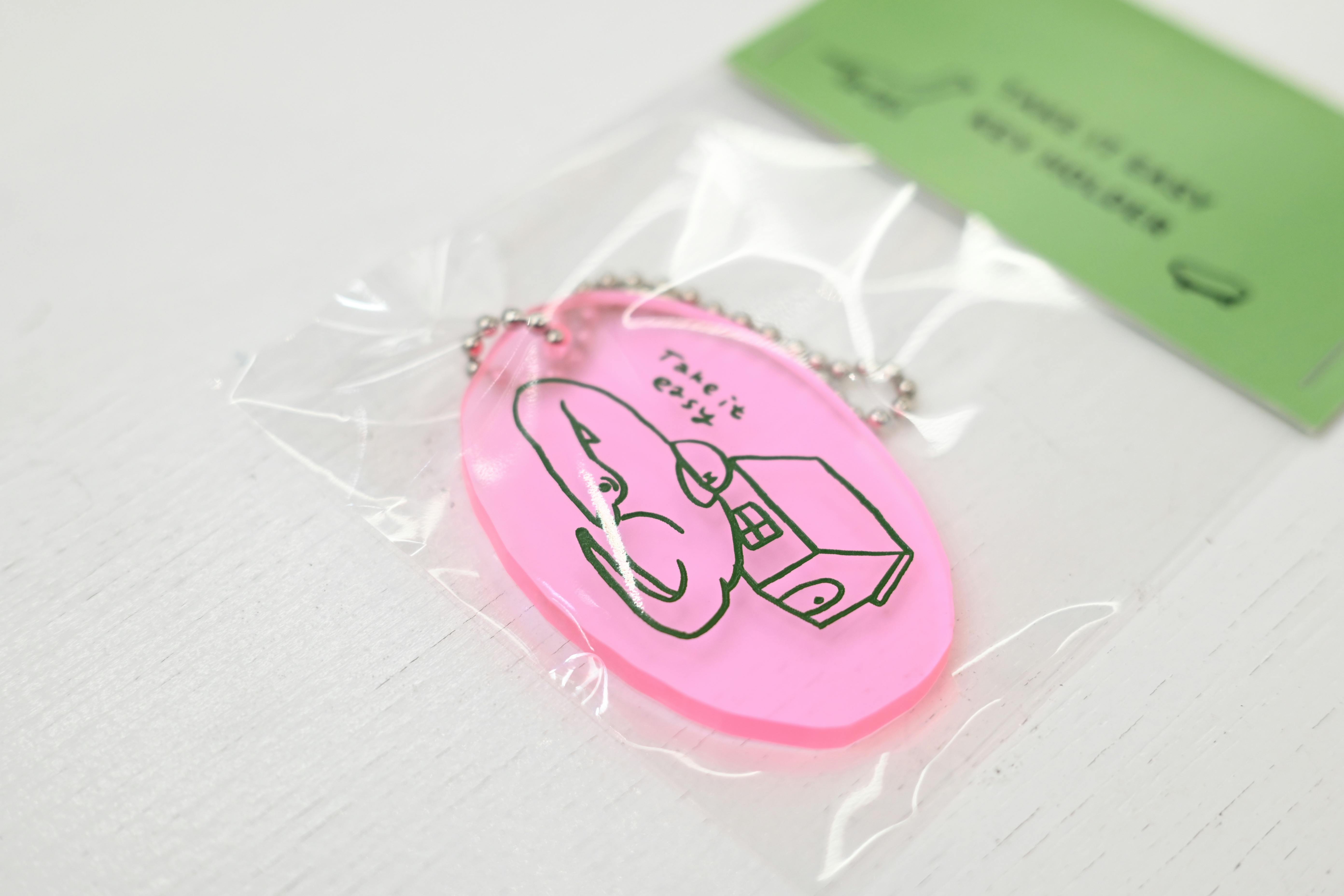 キーホルダー_アパトサウルス(pink)