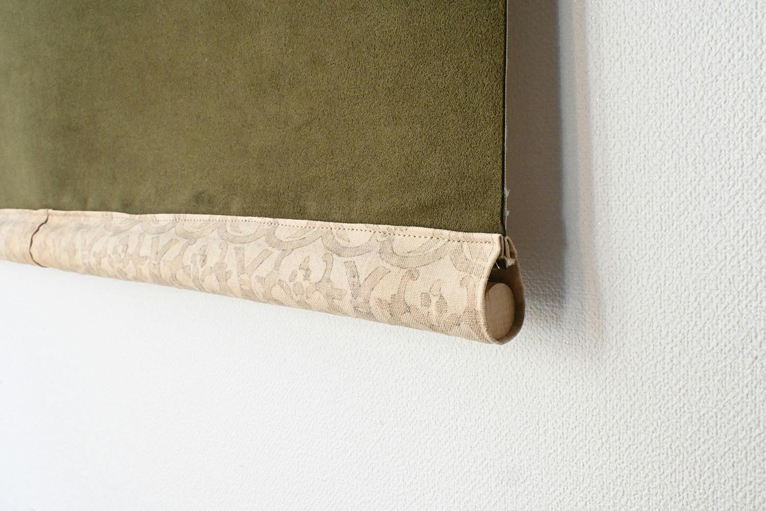 《SCROLL SERIES》 Skull and bottle