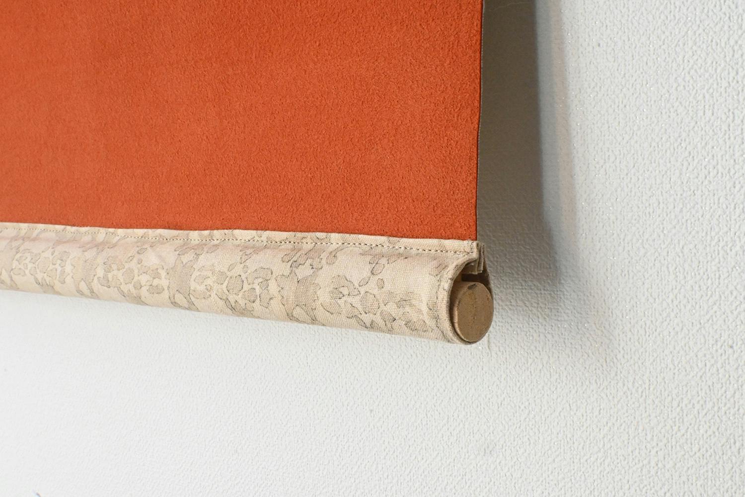 《SCROLL SERIES》 Bottles and plant