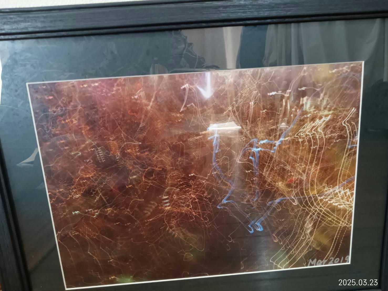 光の軌跡による作品