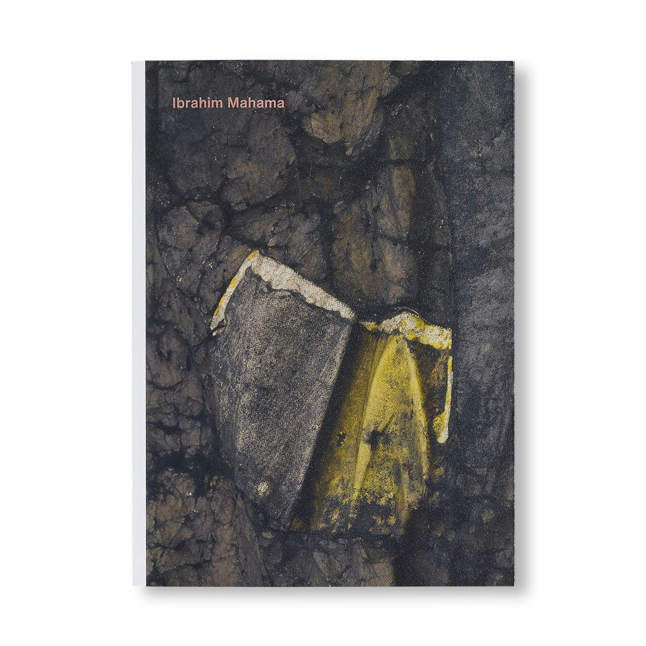 INSIDE THE WHITE CUBE