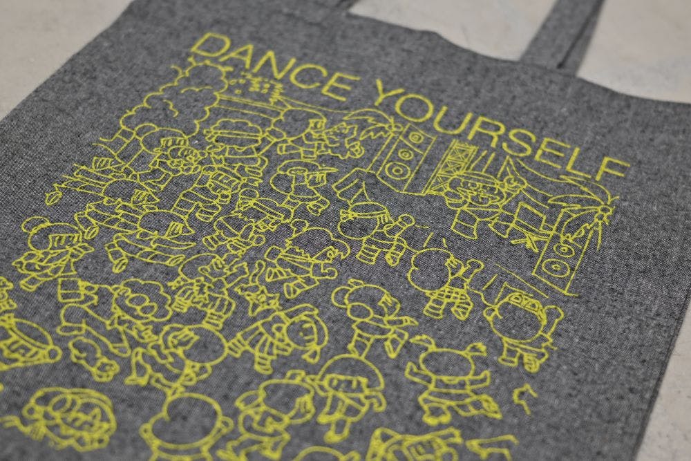 DANCE YOURSELF トートバッグ