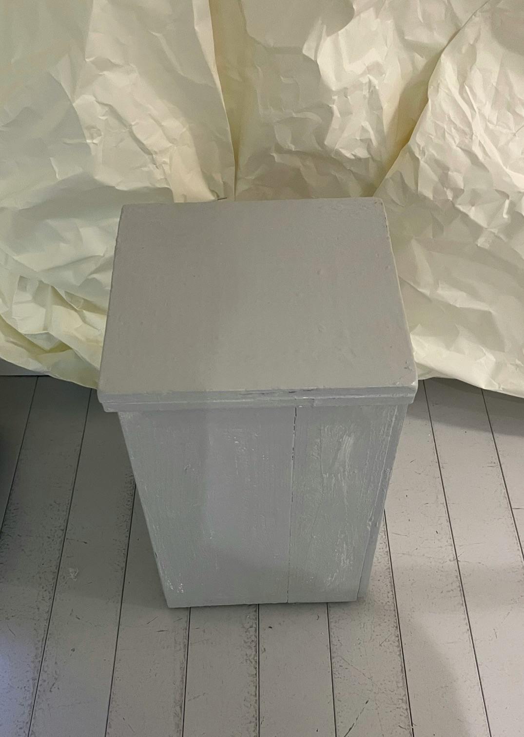 転用と配列　グレーの椅子