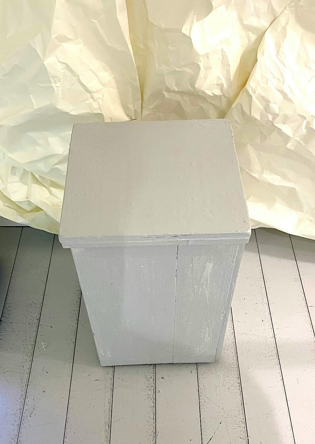 転用と配列　グレーの椅子