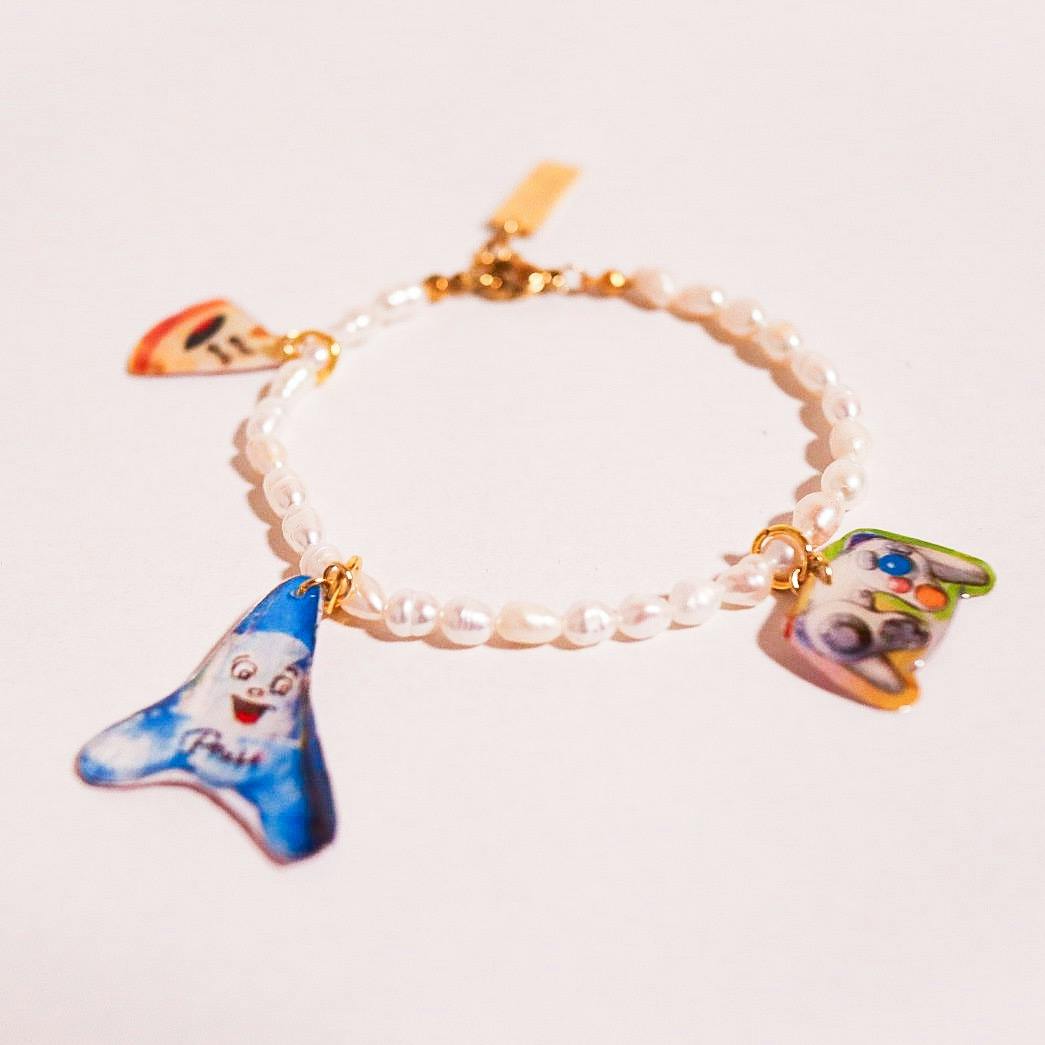 ブレスレットチャーム３個