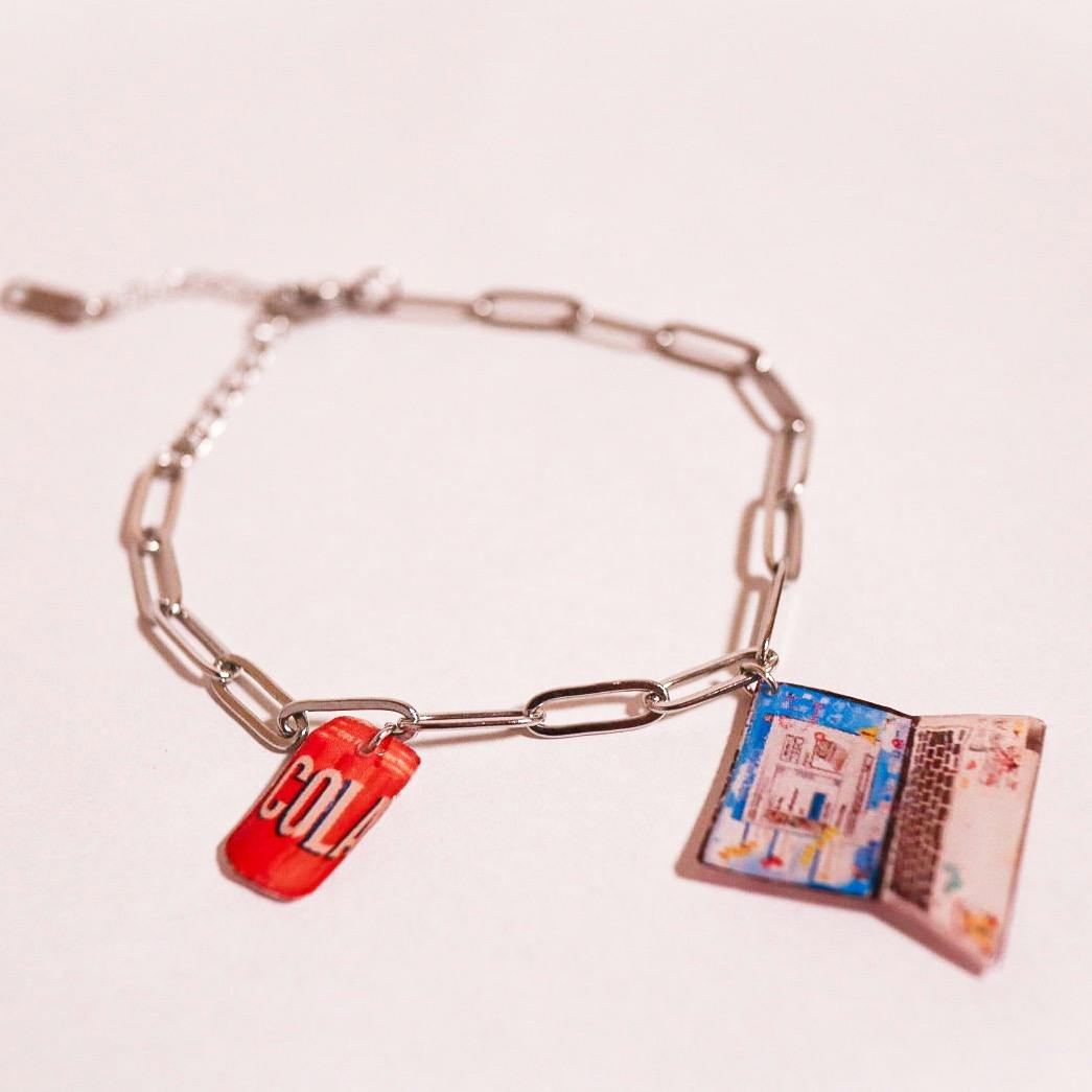 ブレスレットチャーム２個