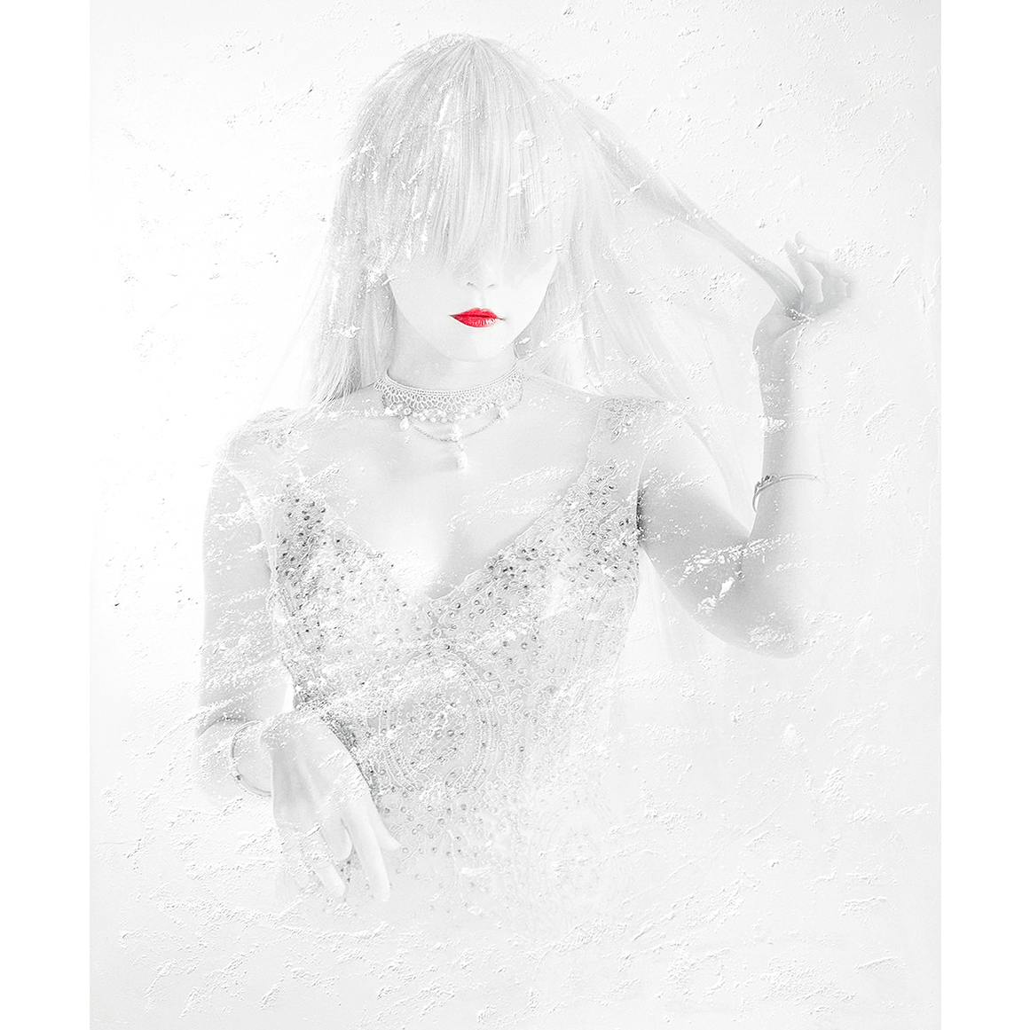 Dressed up Beauty#001