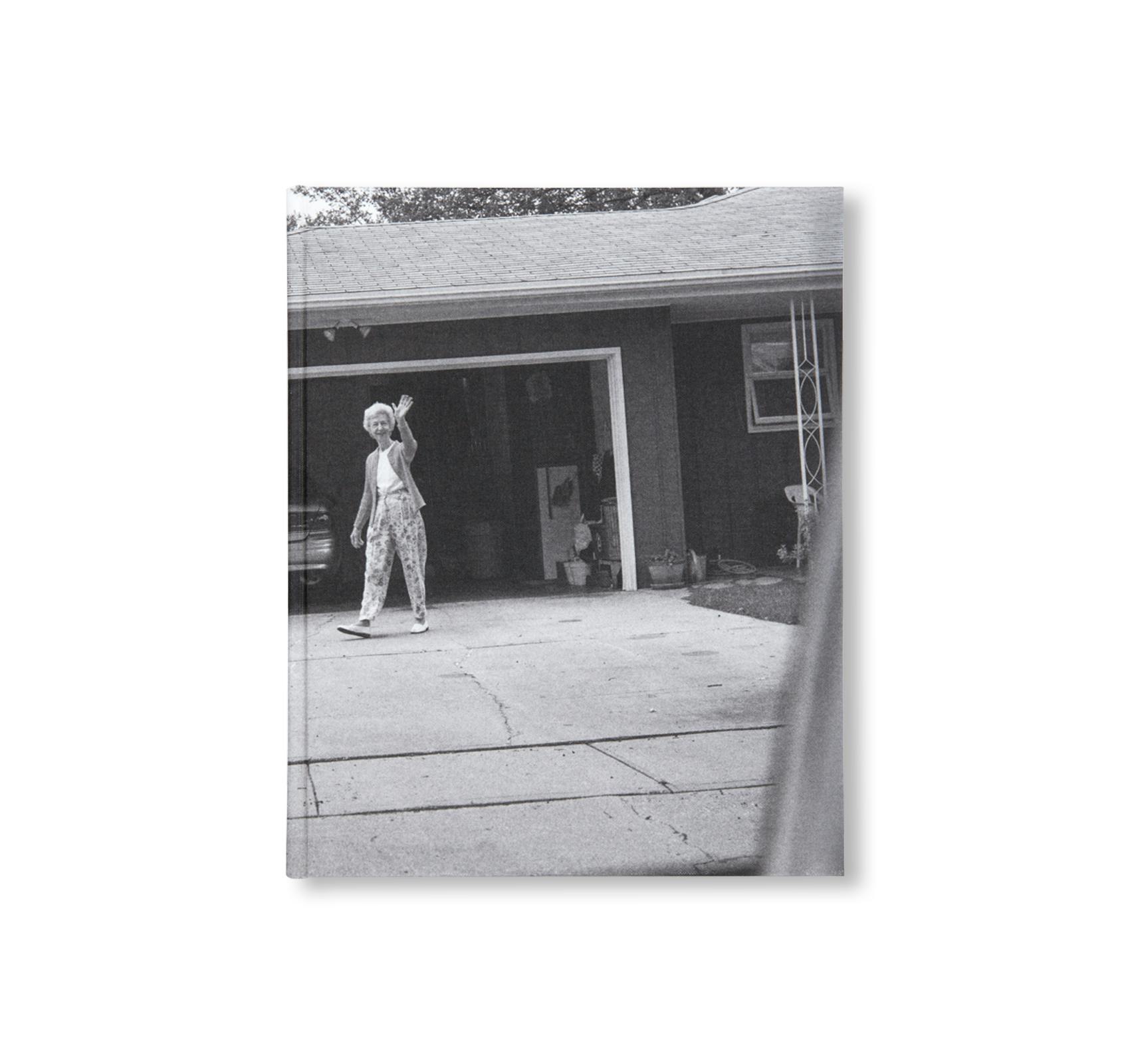 [予約受付中] LEAVING AND WAVING [REPRINTED EDITION]