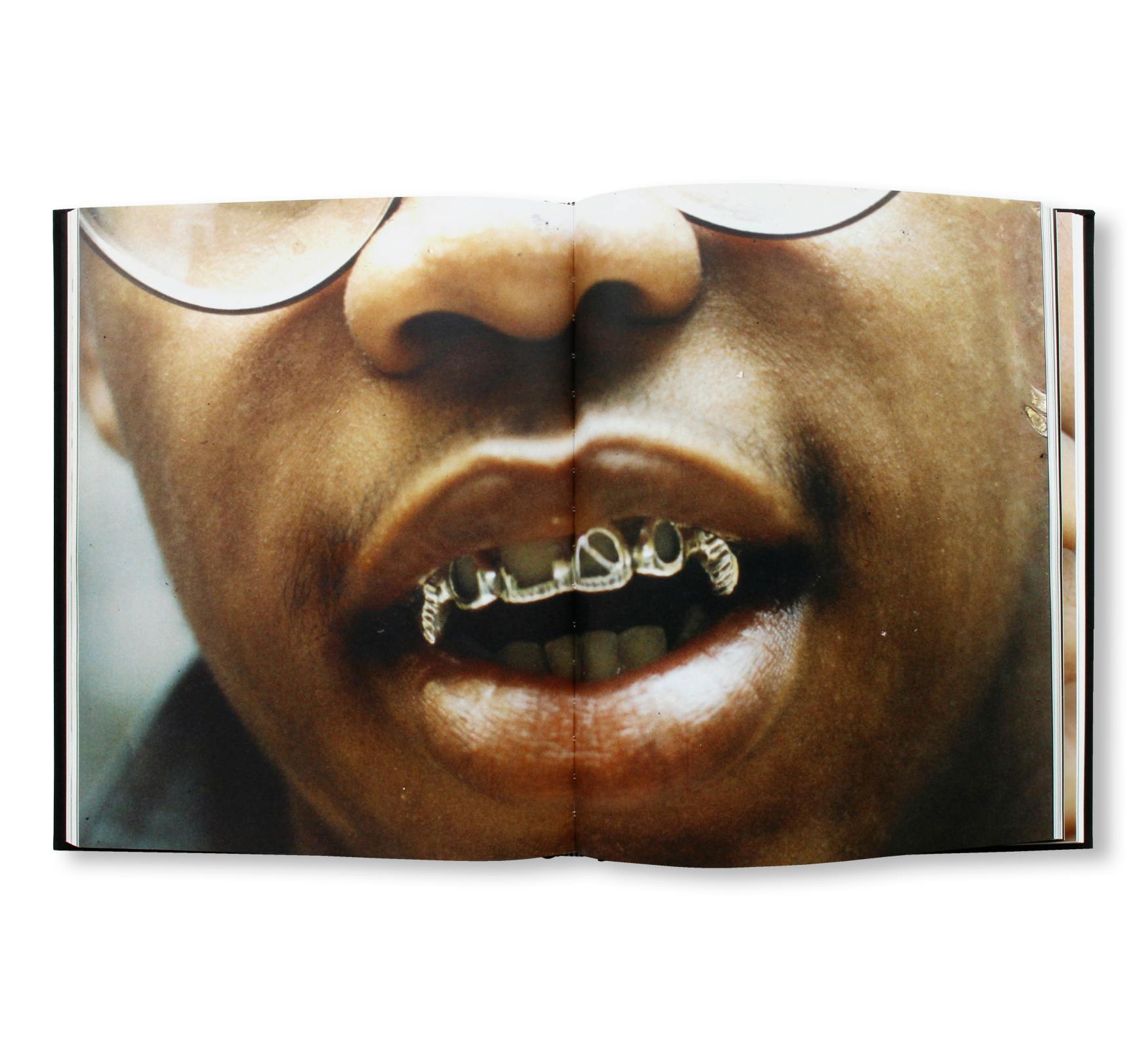 [予約受付中] MOUTH FULL OF GOLDS [(RE)EDITION]