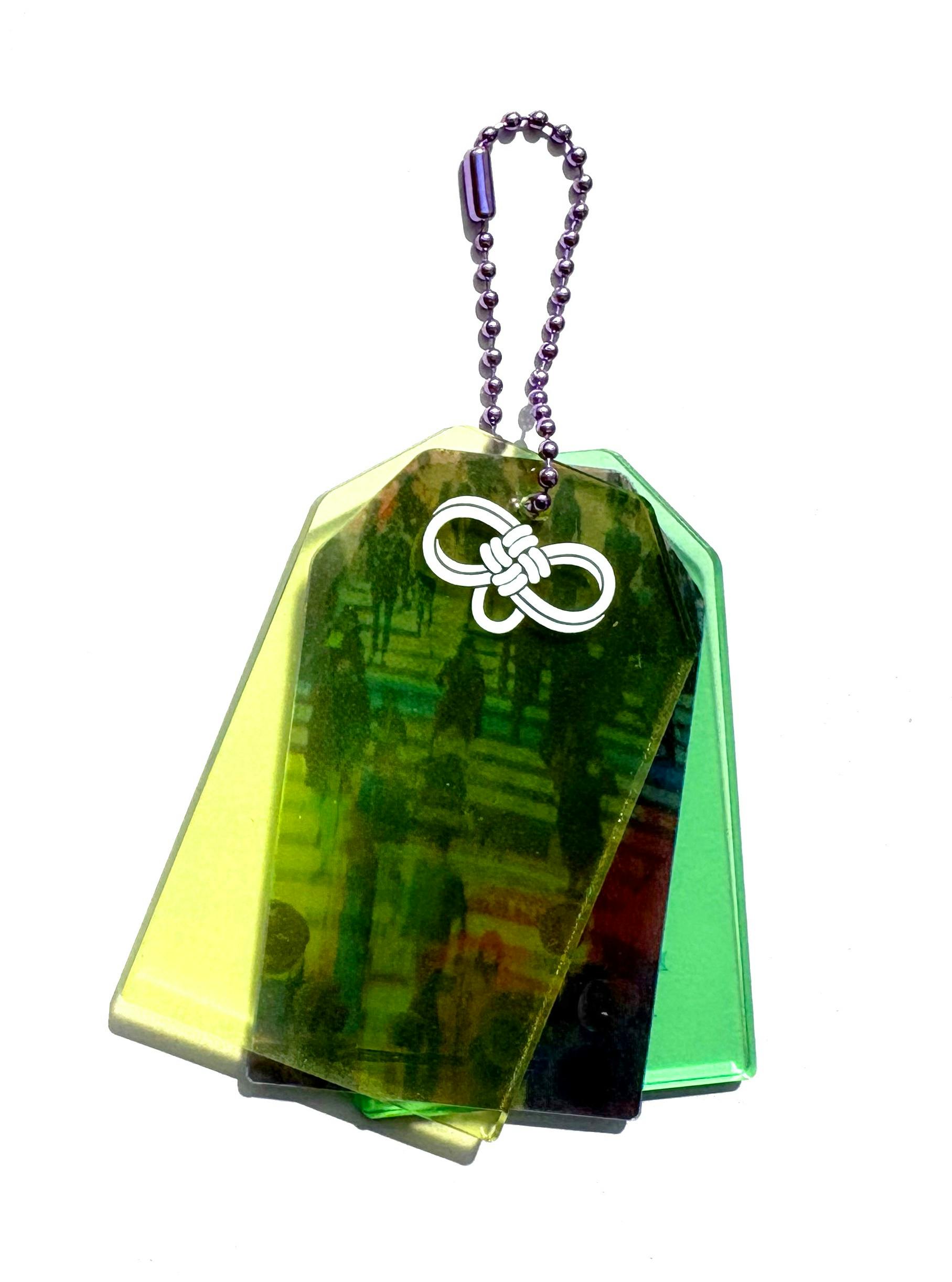 mirror, mirror, mirror mika ninagawa　お守りチャーム　（カラー GREEN）