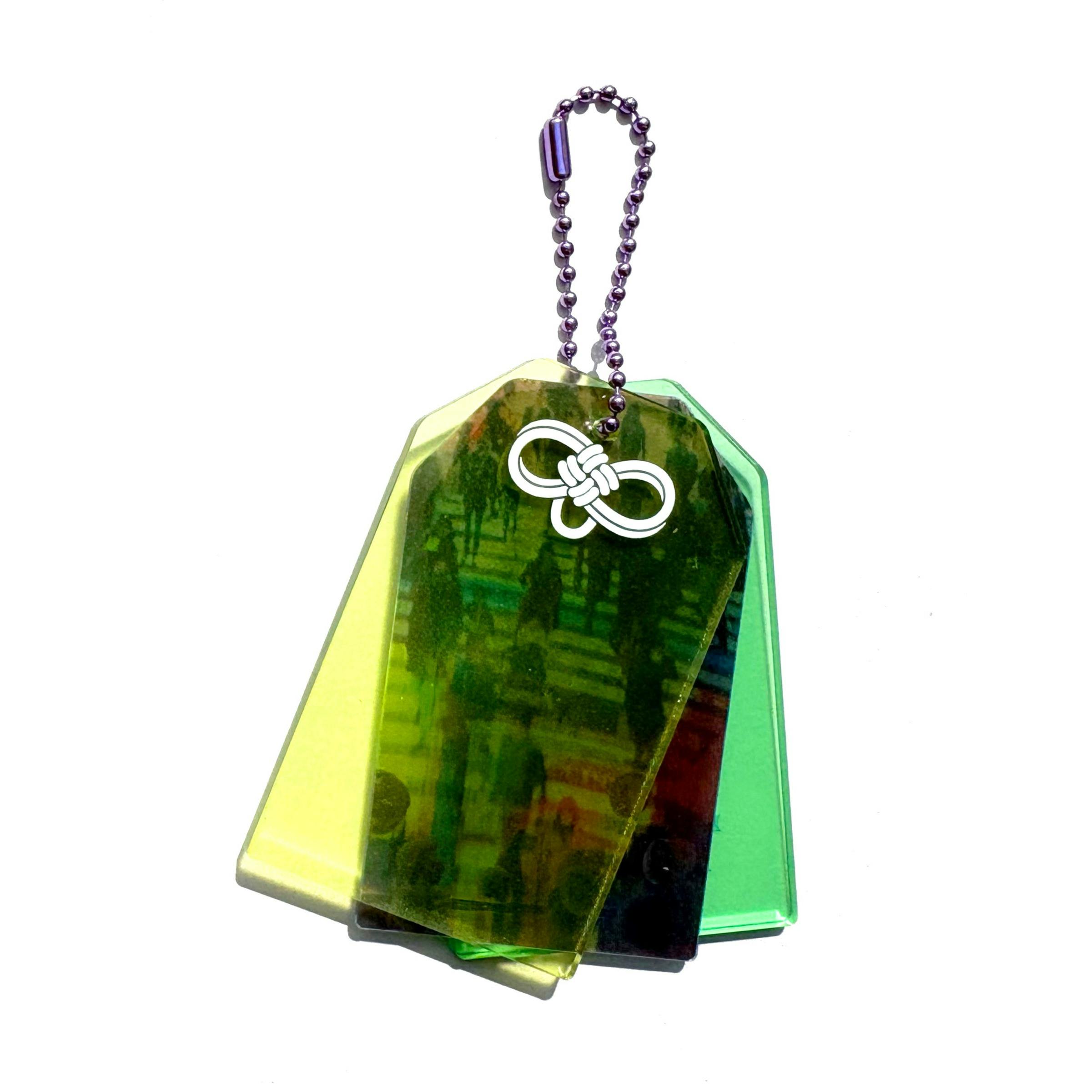 mirror, mirror, mirror mika ninagawa　お守りチャーム　（カラー GREEN）